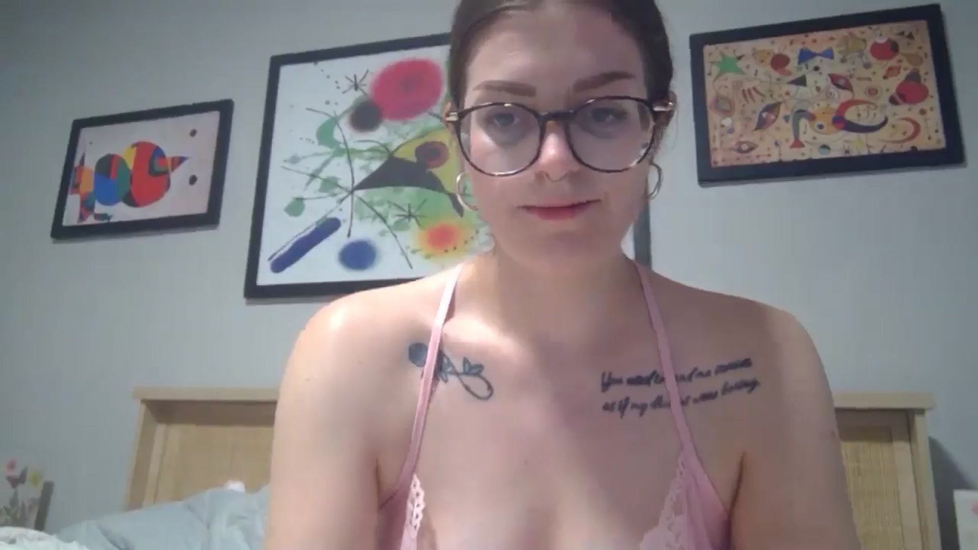 Gallery image thumbnail from DarthElevator's myfreecams stream on, 04/12/2025, 24:38 image 11 of 20