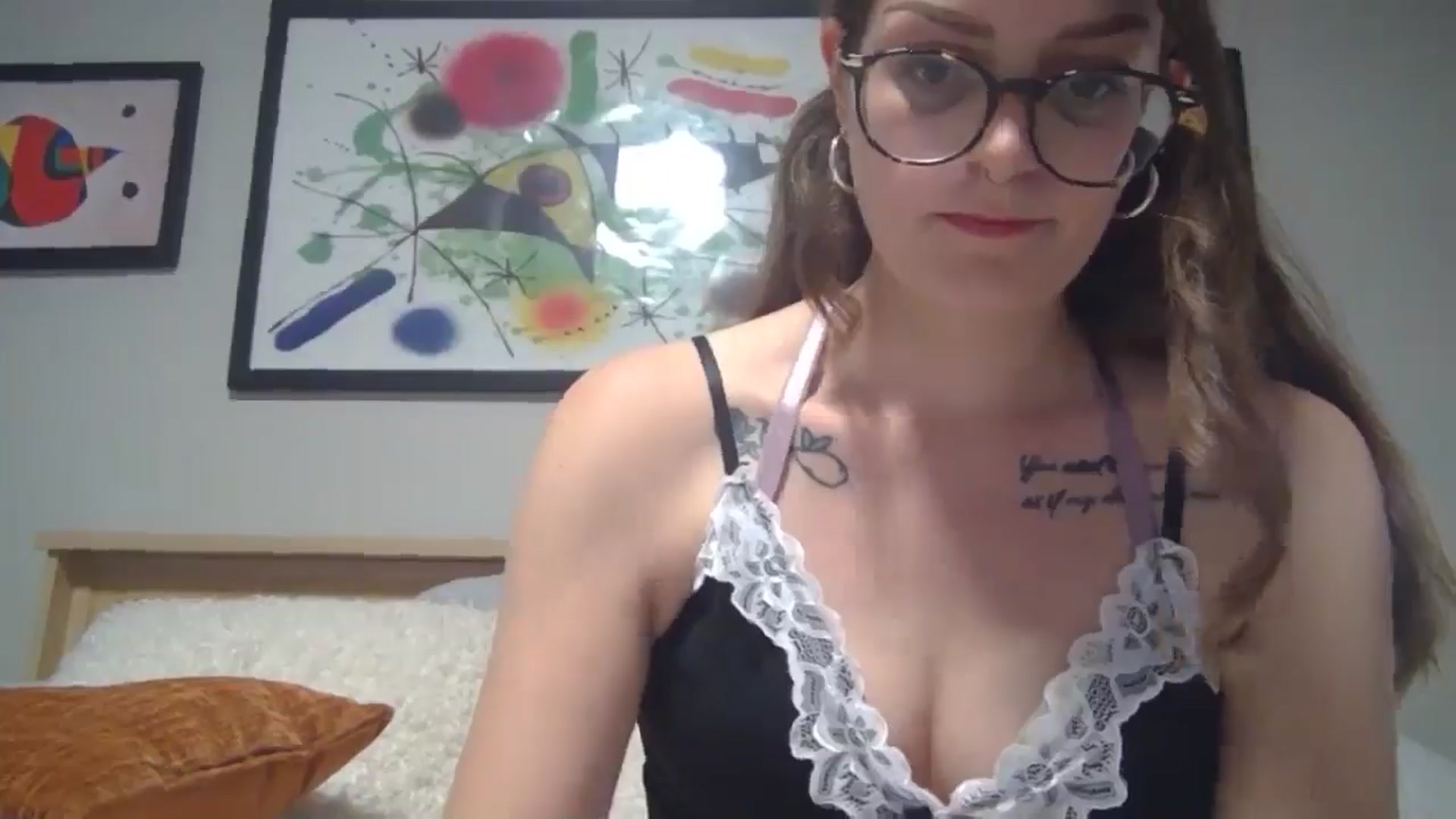 Gallery image thumbnail from DarthElevator's myfreecams stream on, 04/22/2025, 23:47 image 6 of 20