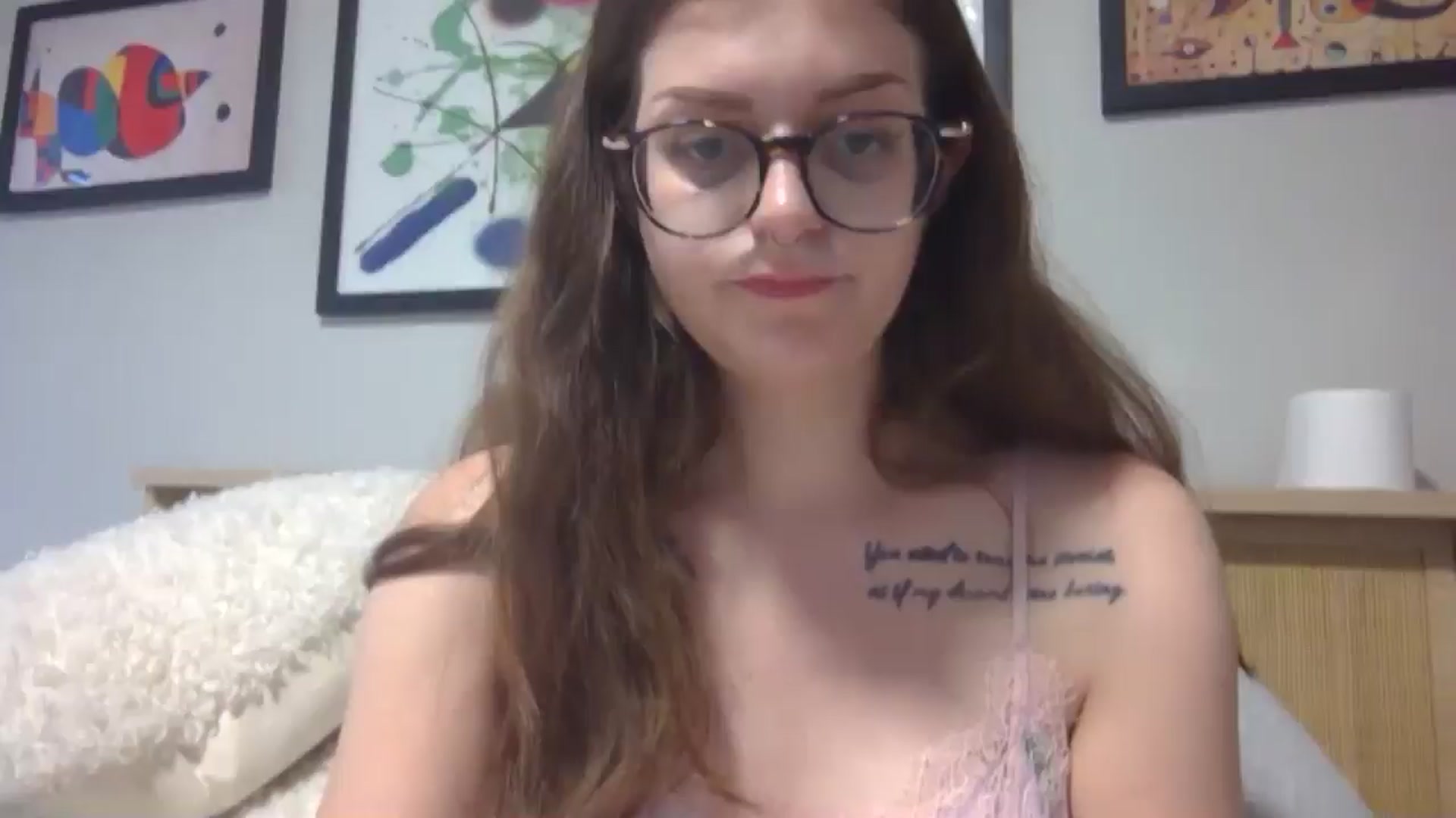 Gallery image thumbnail from DarthElevator's myfreecams stream on, 04/25/2025, 19:59 image 16 of 20