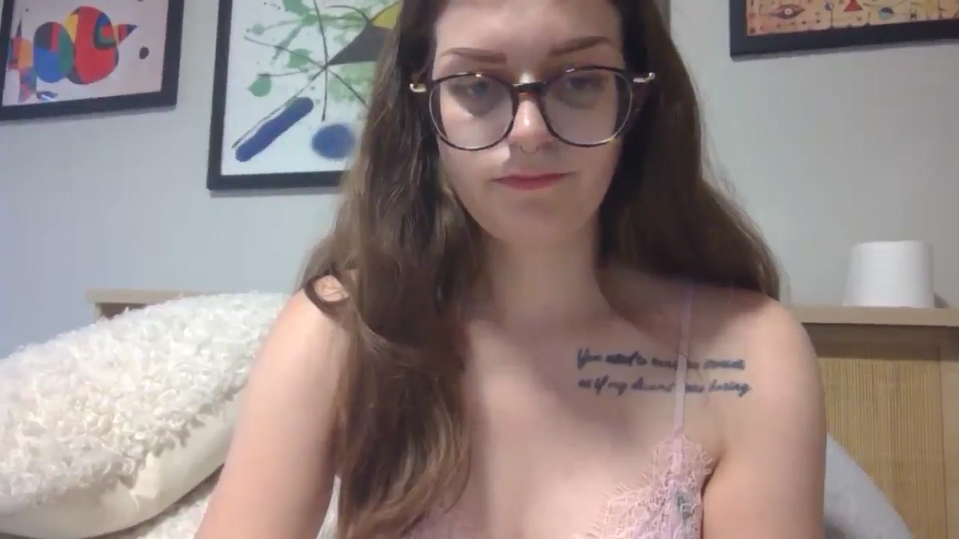 Gallery image thumbnail from DarthElevator's myfreecams stream on, 04/25/2025, 19:59 image 12 of 20