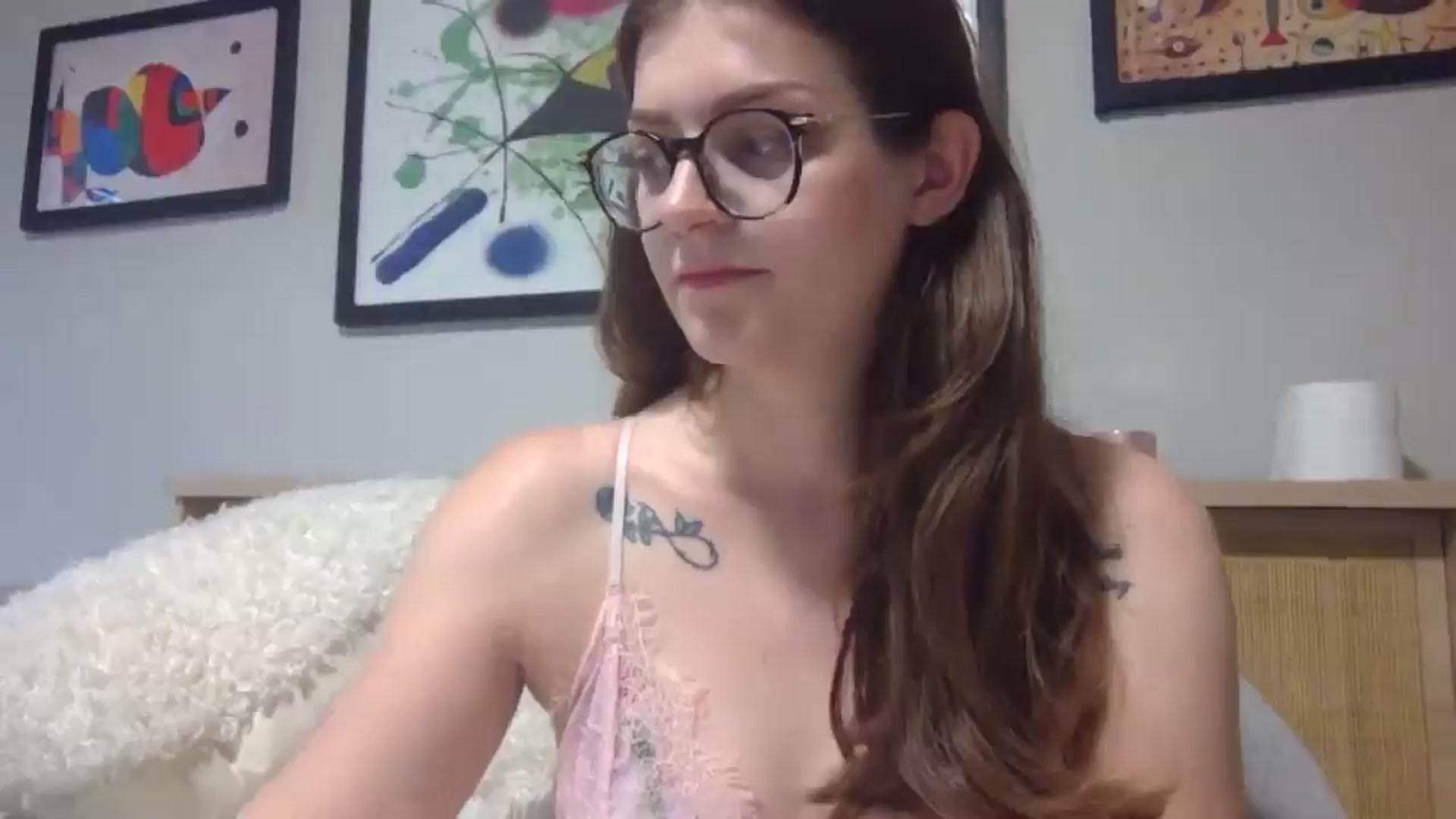 Gallery image thumbnail from DarthElevator's myfreecams stream on, 04/25/2025, 19:59 image 5 of 20