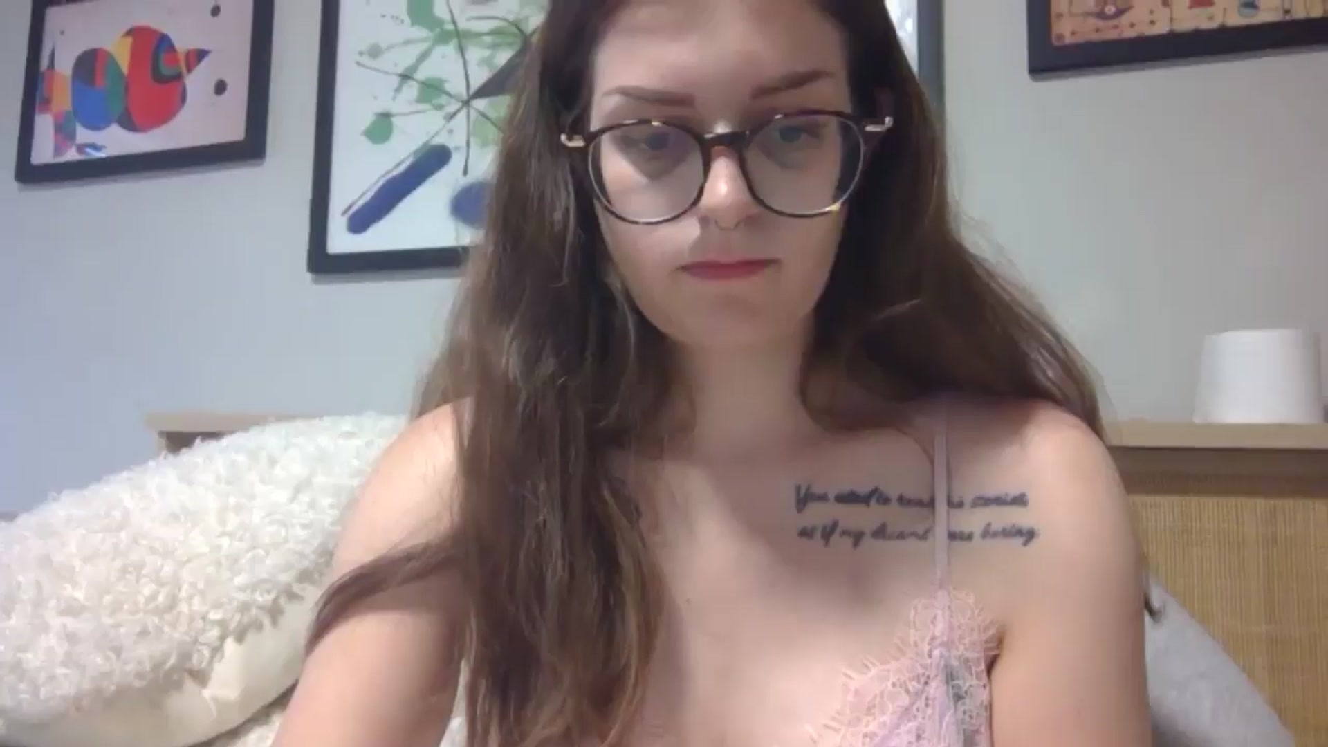Gallery image thumbnail from DarthElevator's myfreecams stream on, 04/25/2025, 19:59 image 18 of 20