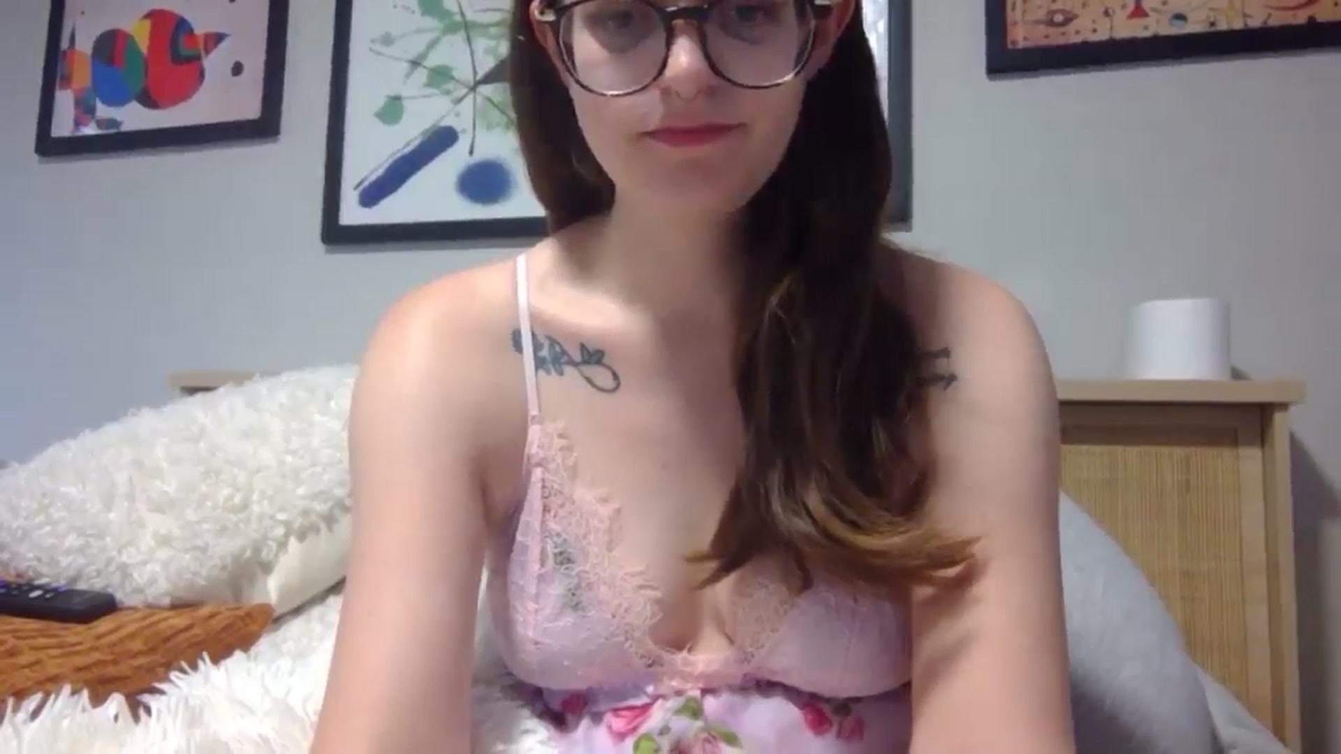 Gallery image thumbnail from DarthElevator's myfreecams stream on, 04/25/2025, 19:59 image 3 of 20