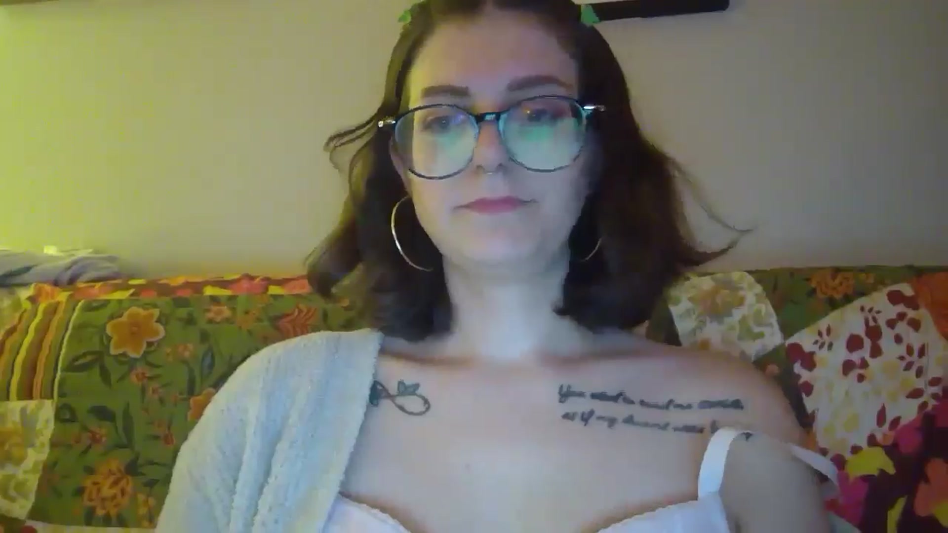 Gallery image thumbnail from DarthElevator's myfreecams stream on, 12/31/2025, 06:52 image 18 of 20