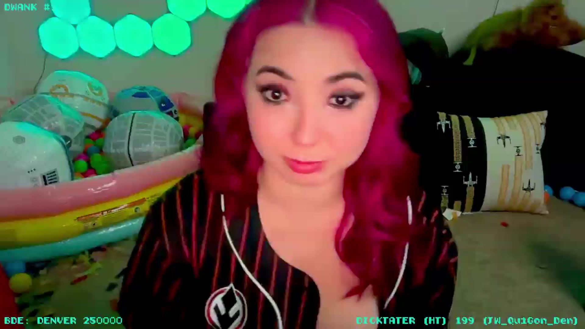 Gallery image thumbnail from DarthJessWhitmore's myfreecams stream on, 05/06/2026, 04:34 image 17 of 20