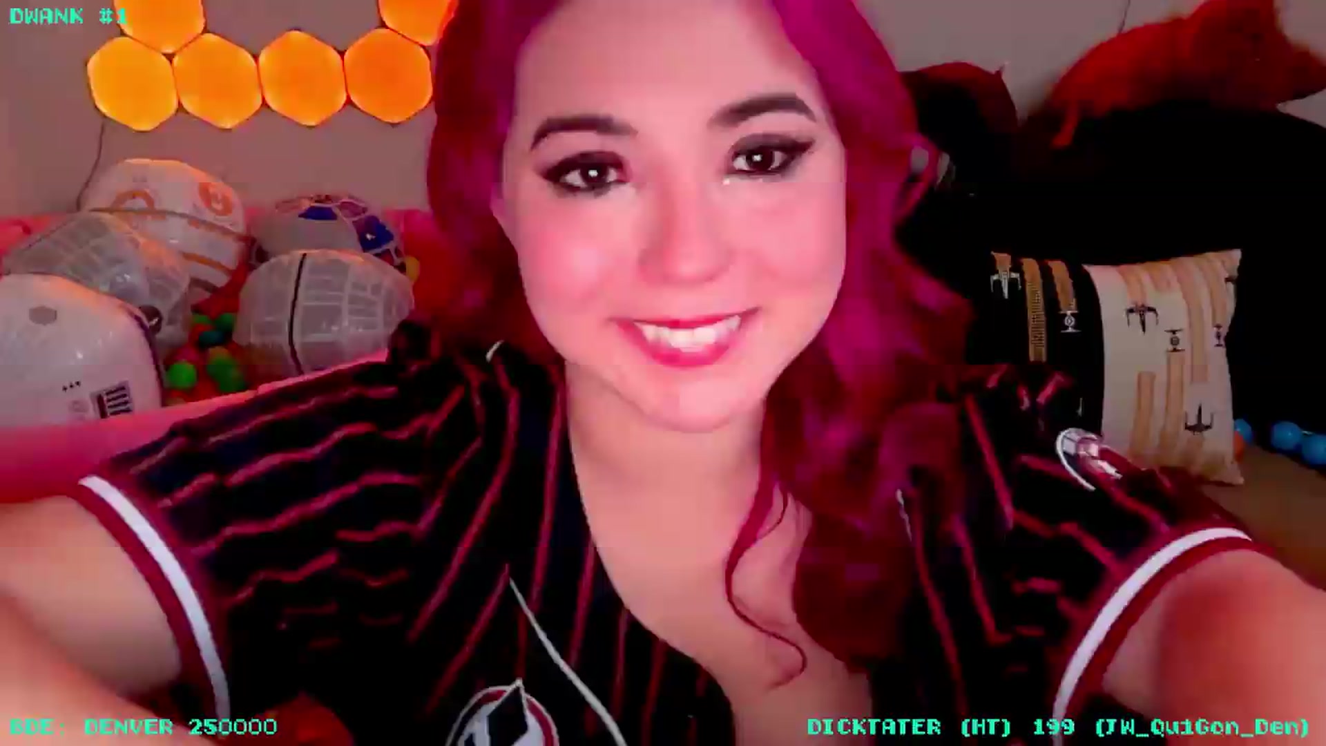Gallery image thumbnail from DarthJessWhitmore's myfreecams stream on, 05/06/2026, 04:34 image 15 of 20