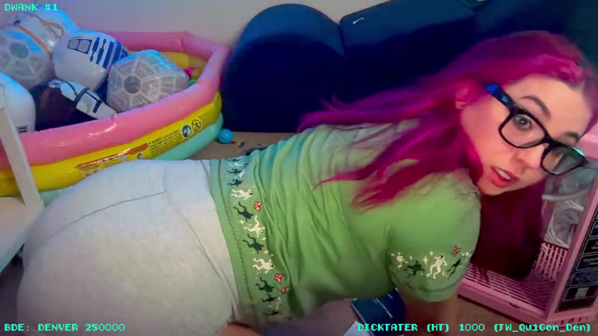 Gallery image thumbnail from DarthJessWhitmore's myfreecams stream on, 05/08/2026, 04:18 image 16 of 20