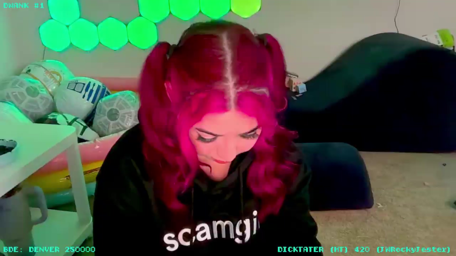 Gallery image thumbnail from DarthJessWhitmore's myfreecams stream on, 05/09/2026, 03:32 image 6 of 20