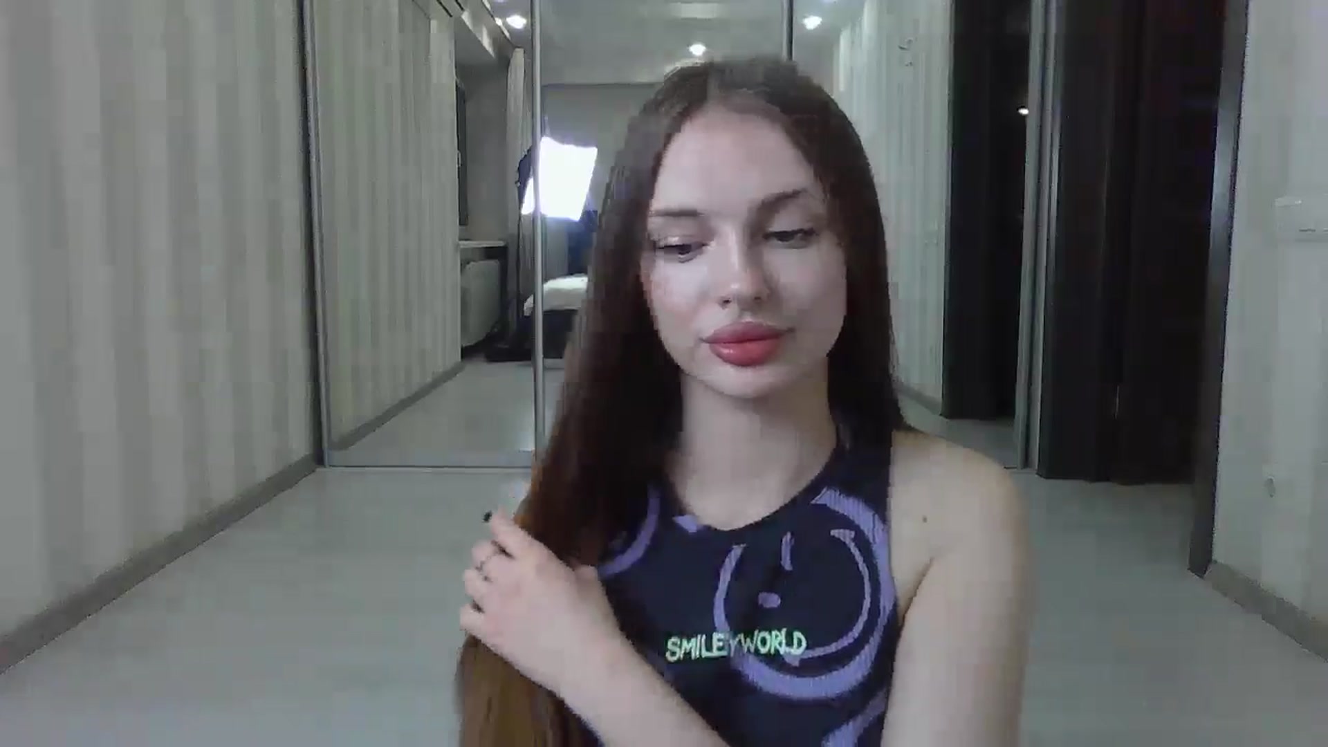 Gallery image thumbnail from Dashaakitty's myfreecams stream on, 05/17/2025, 20:15 image 15 of 20