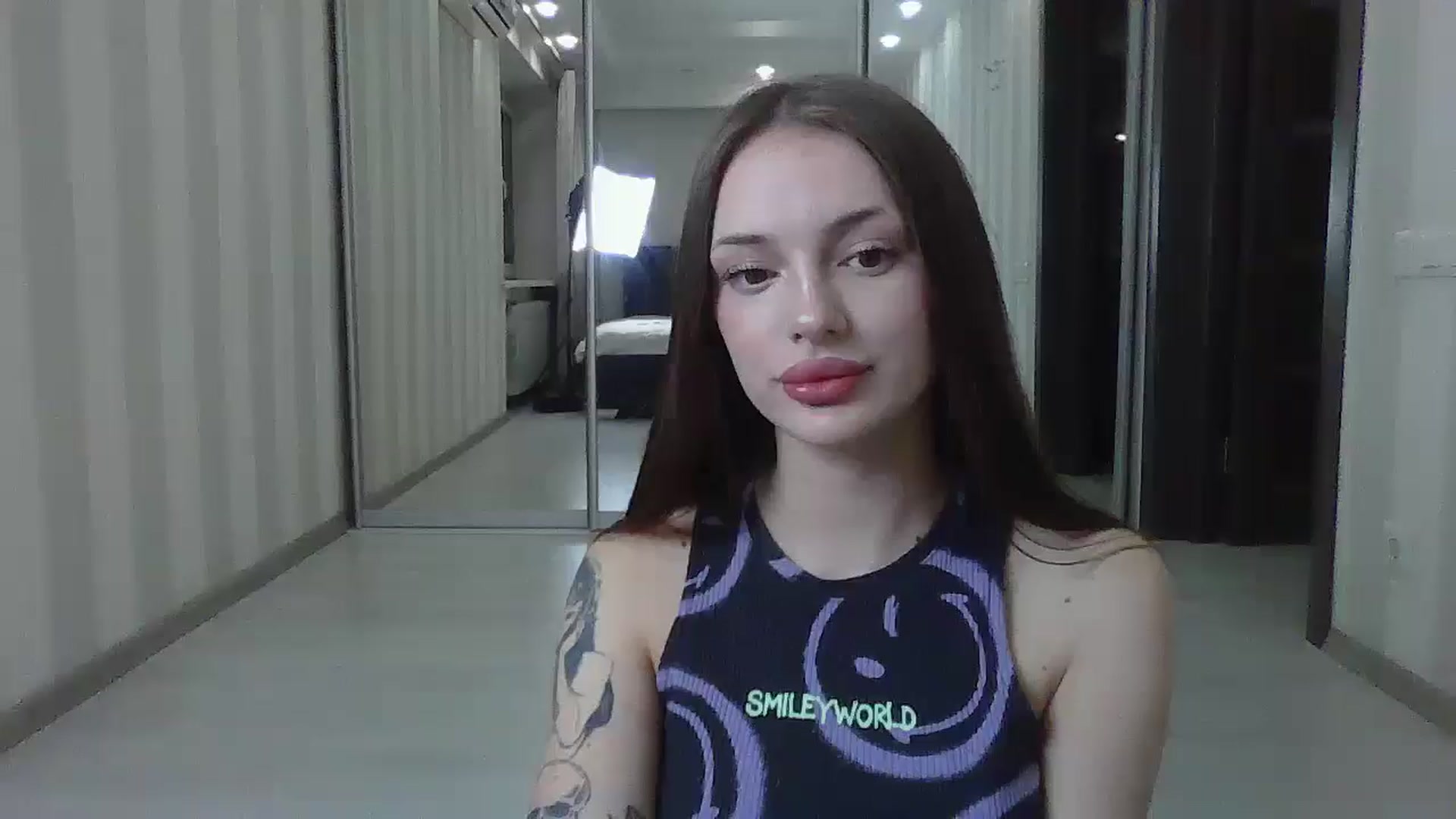 Gallery image thumbnail from Dashaakitty's myfreecams stream on, 05/17/2025, 20:15 image 3 of 20