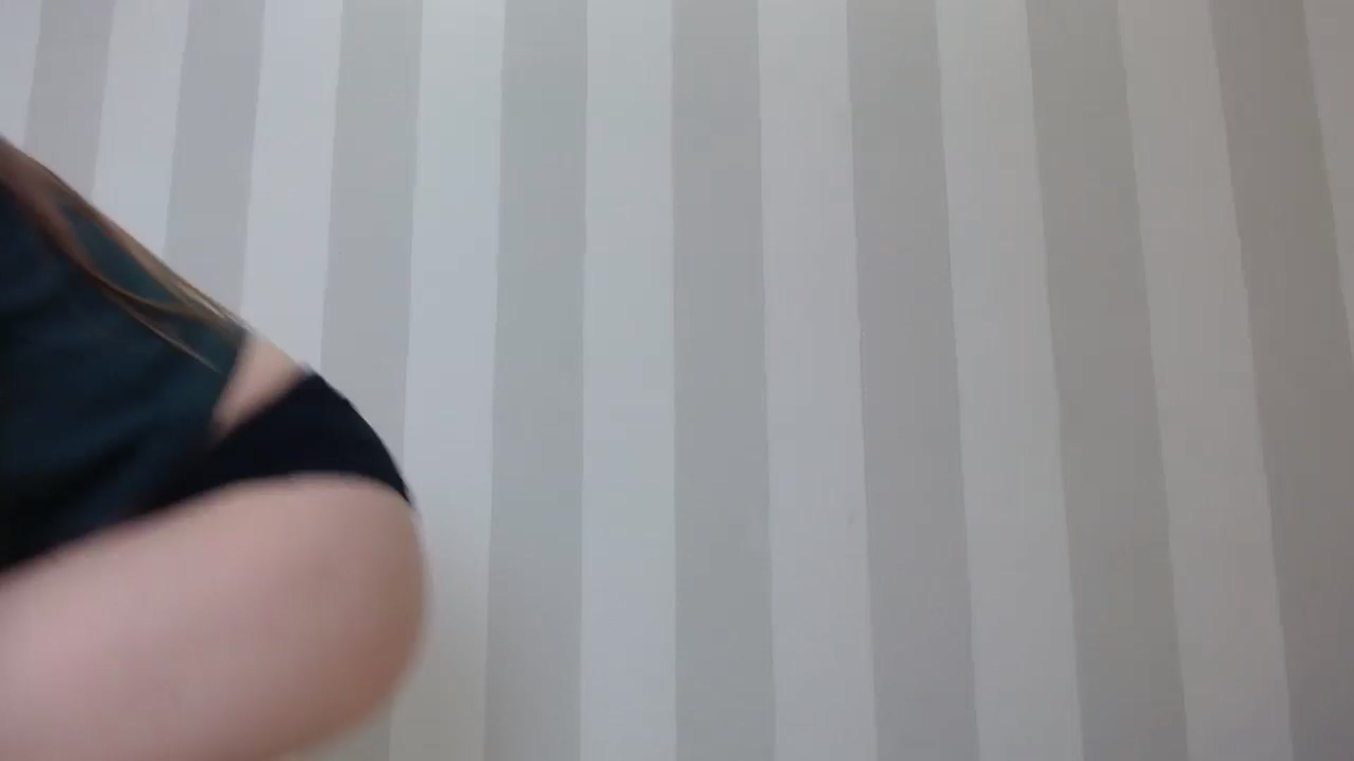 Gallery image thumbnail from Dashaakitty's myfreecams stream on, 05/18/2025, 03:02 image 20 of 20