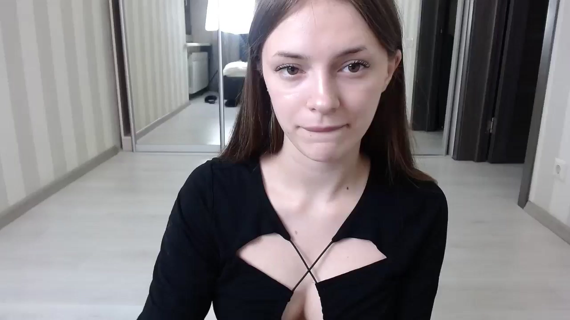 Gallery image thumbnail from Dashaakitty's myfreecams stream on, 05/18/2025, 20:15 image 1 of 20
