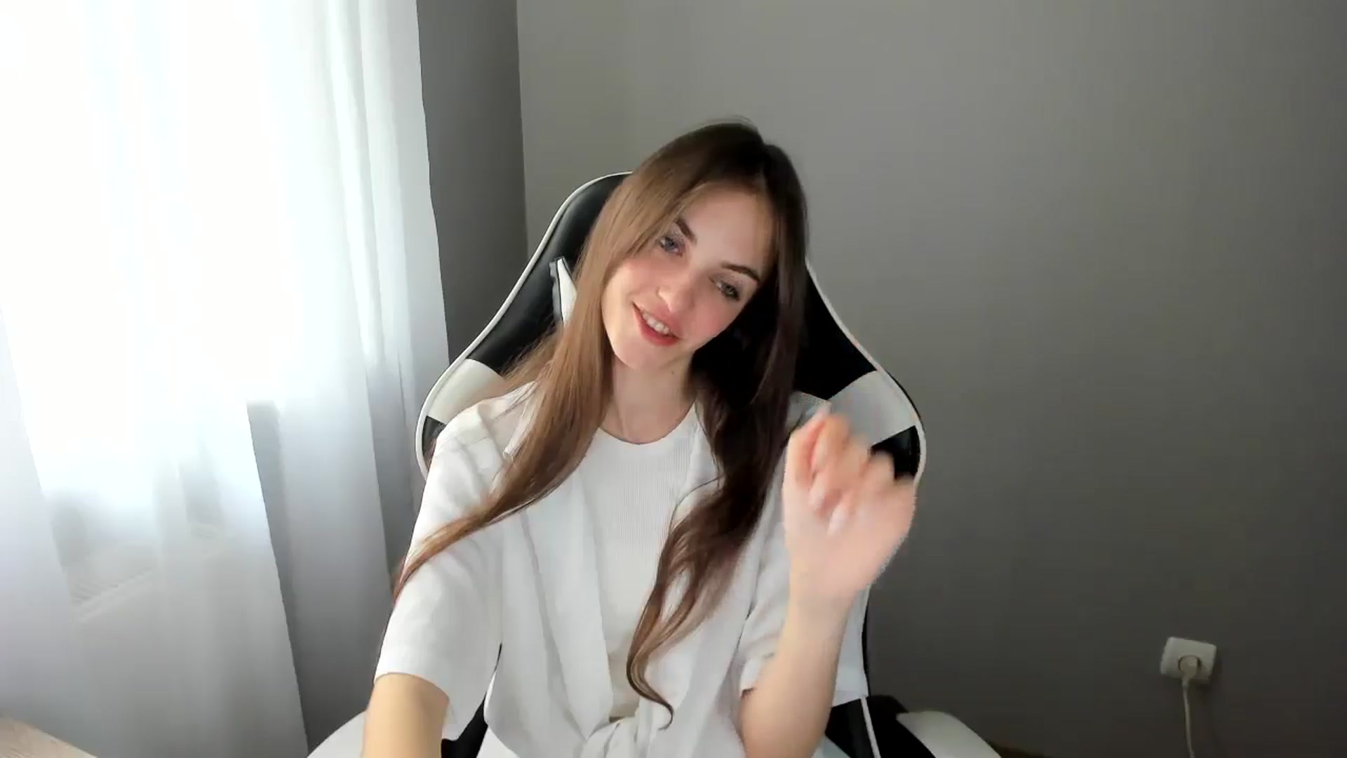 Gallery image thumbnail from Dashamoxy's myfreecams stream on, 06/11/2025, 12:20 image 13 of 20