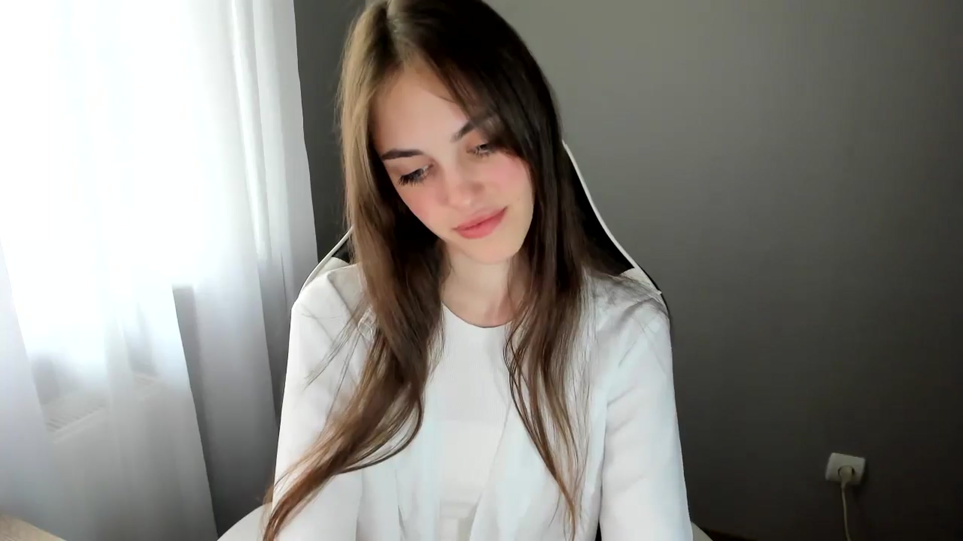 Gallery image thumbnail from Dashamoxy's myfreecams stream on, 06/11/2025, 12:20 image 8 of 20
