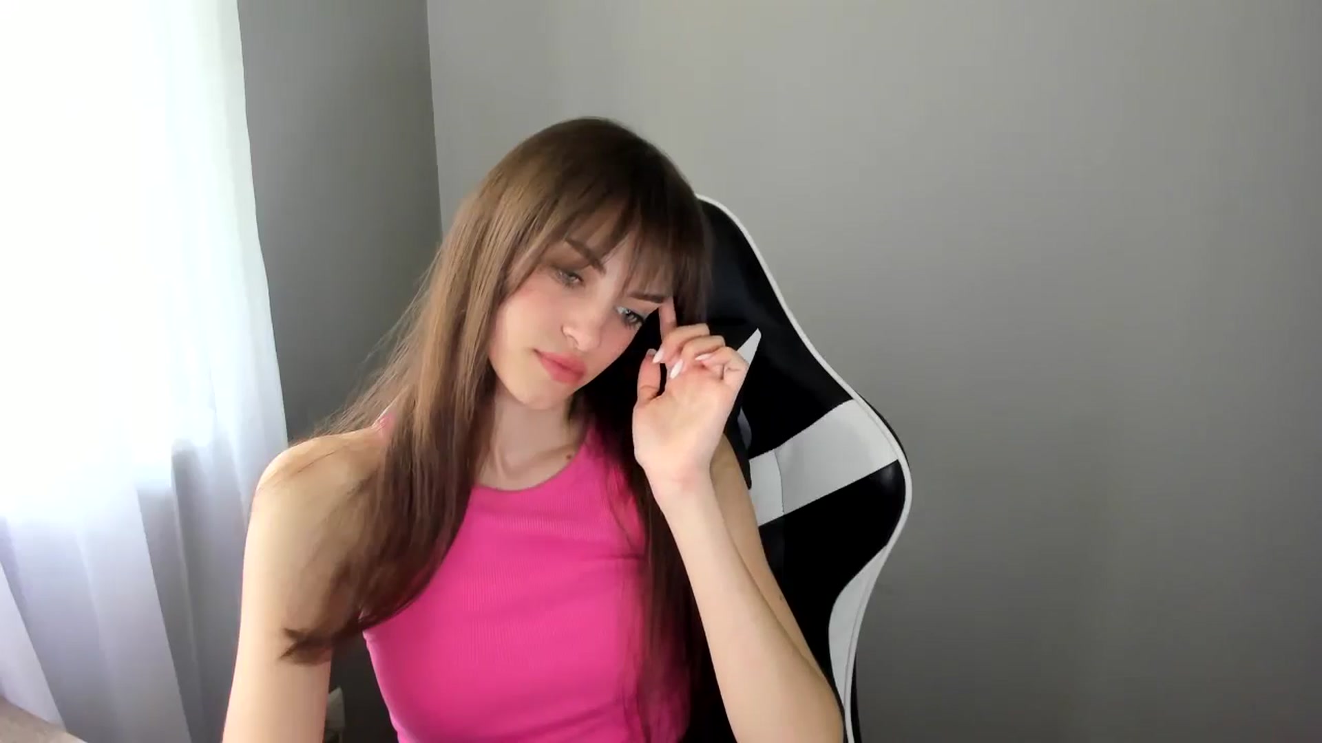 Gallery image thumbnail from Dashamoxy's myfreecams stream on, 06/20/2025, 10:07 image 16 of 20