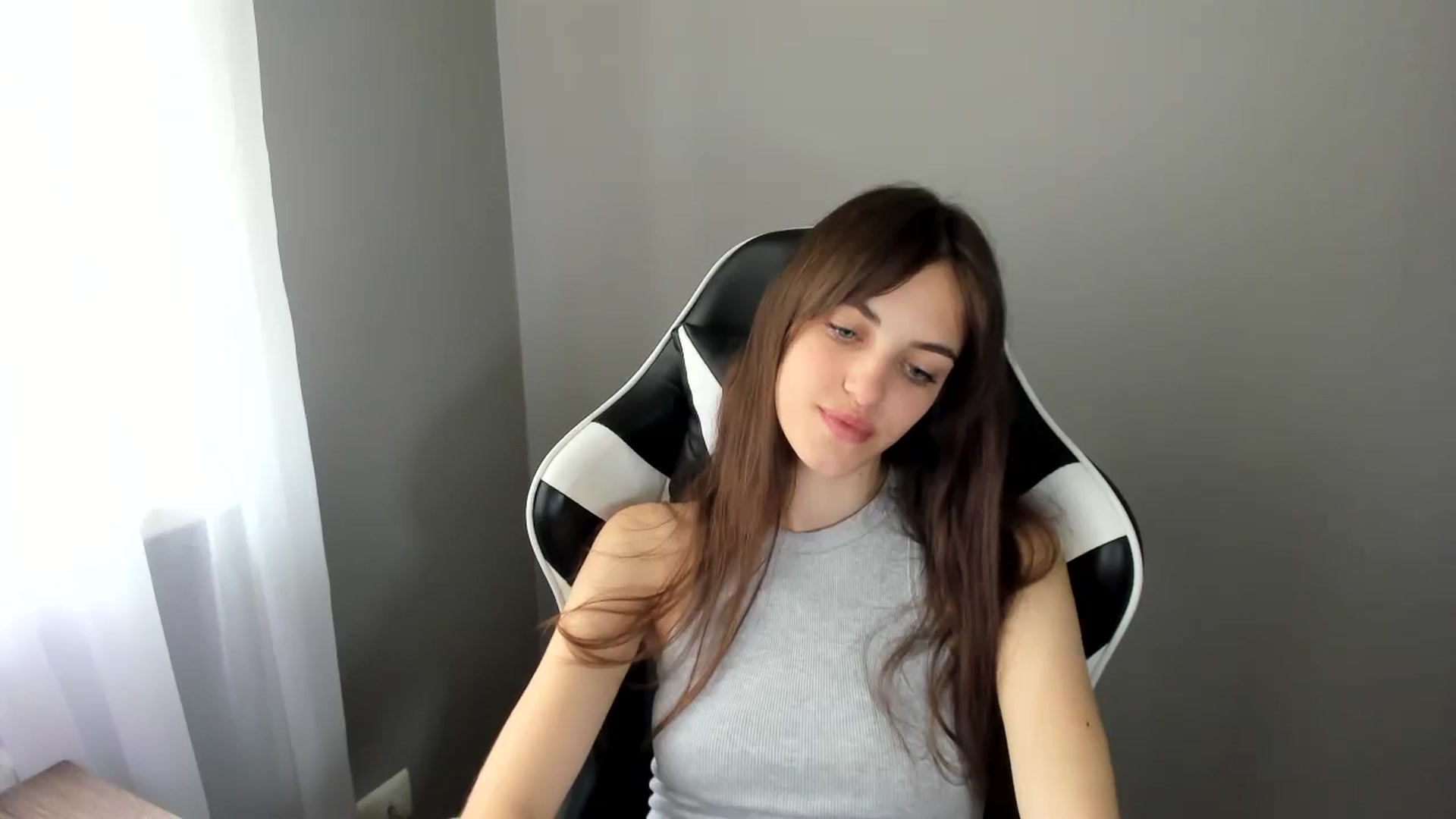 Gallery image thumbnail from Dashamoxy's myfreecams stream on, 06/25/2025, 09:25 image 8 of 20