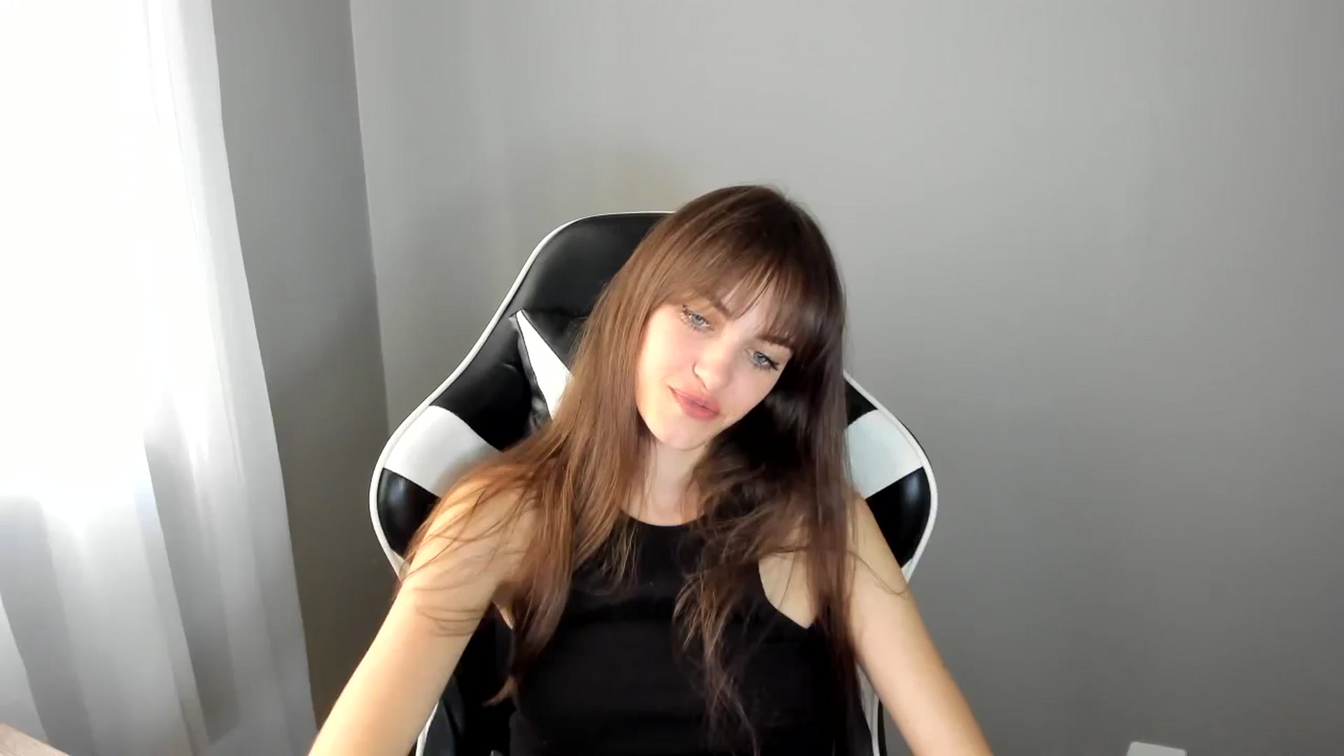Gallery image thumbnail from Dashamoxy's myfreecams stream on, 07/02/2025, 14:55 image 13 of 20
