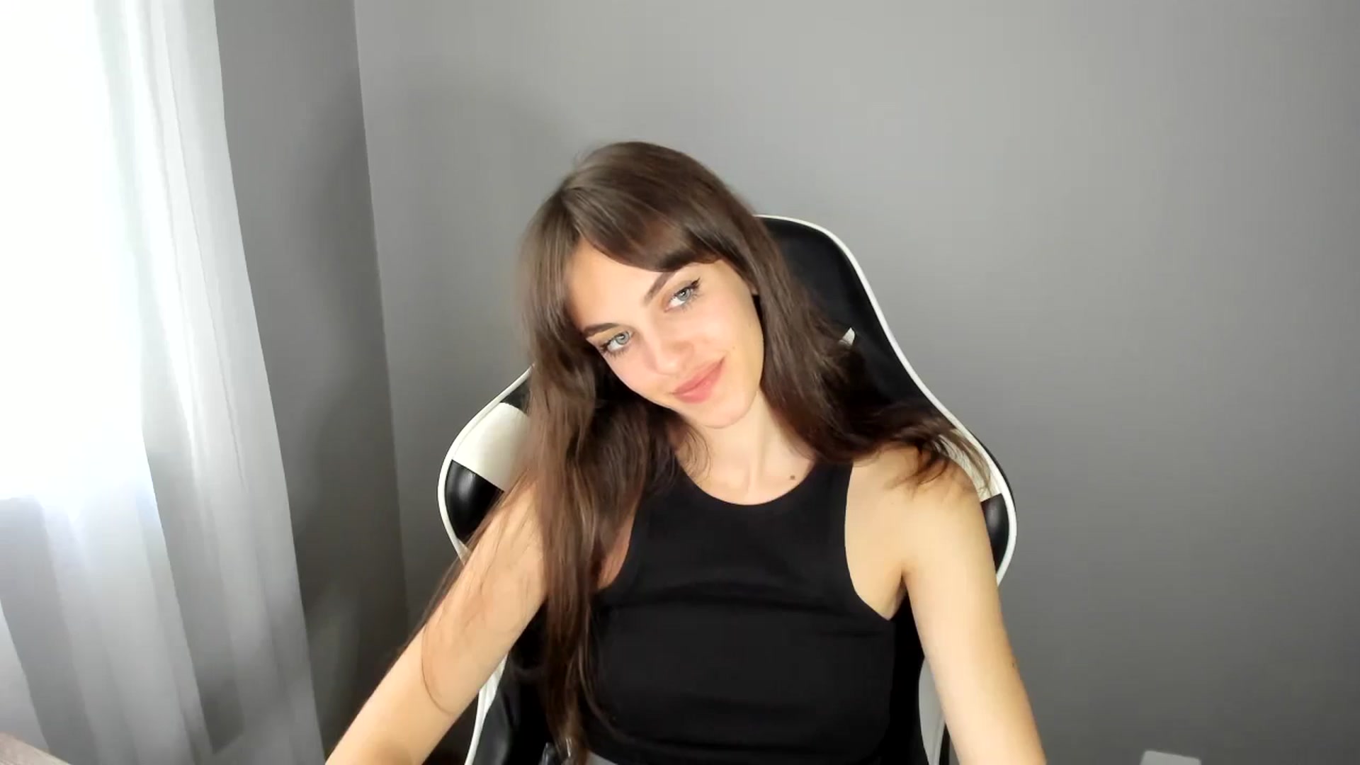 Gallery image thumbnail from Dashamoxy's myfreecams stream on, 07/02/2025, 14:55 image 18 of 20