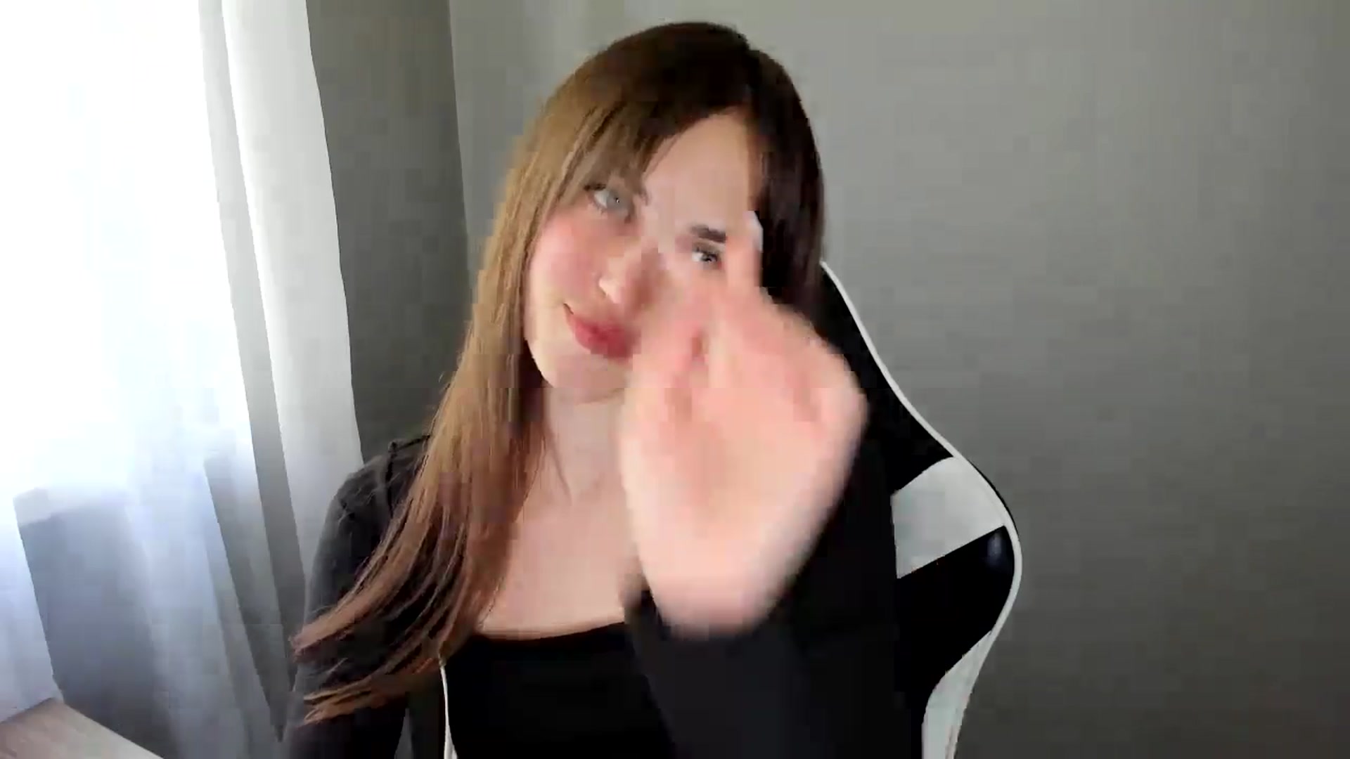 Gallery image thumbnail from Dashamoxy's myfreecams stream on, 07/06/2025, 13:17 image 7 of 20