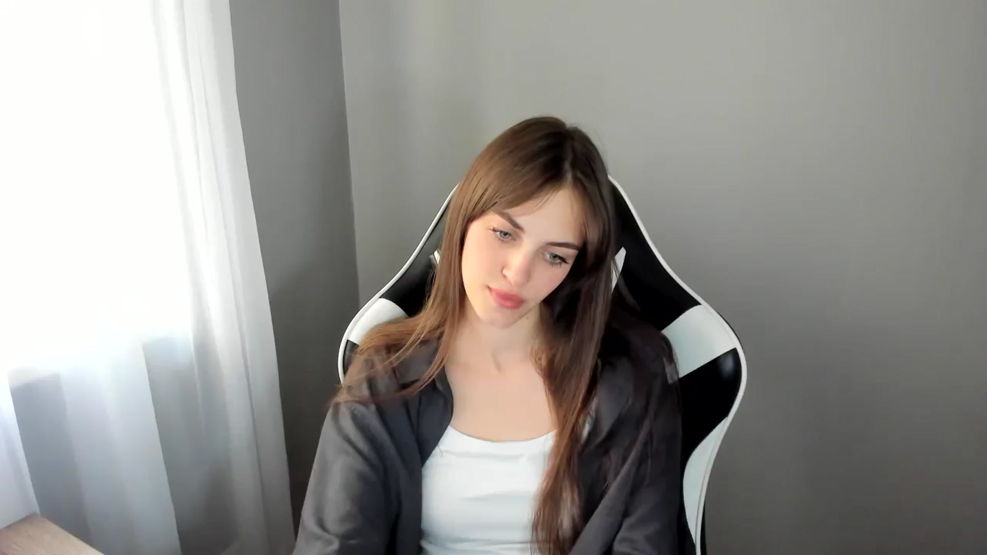 Gallery image thumbnail from Dashamoxy's myfreecams stream on, 07/07/2025, 15:25 image 1 of 20