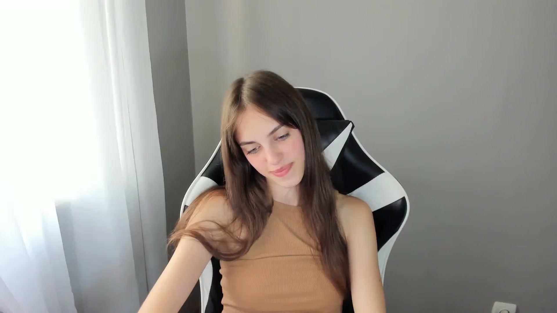 Gallery image thumbnail from Dashamoxy's myfreecams stream on, 07/13/2025, 13:11 image 7 of 20