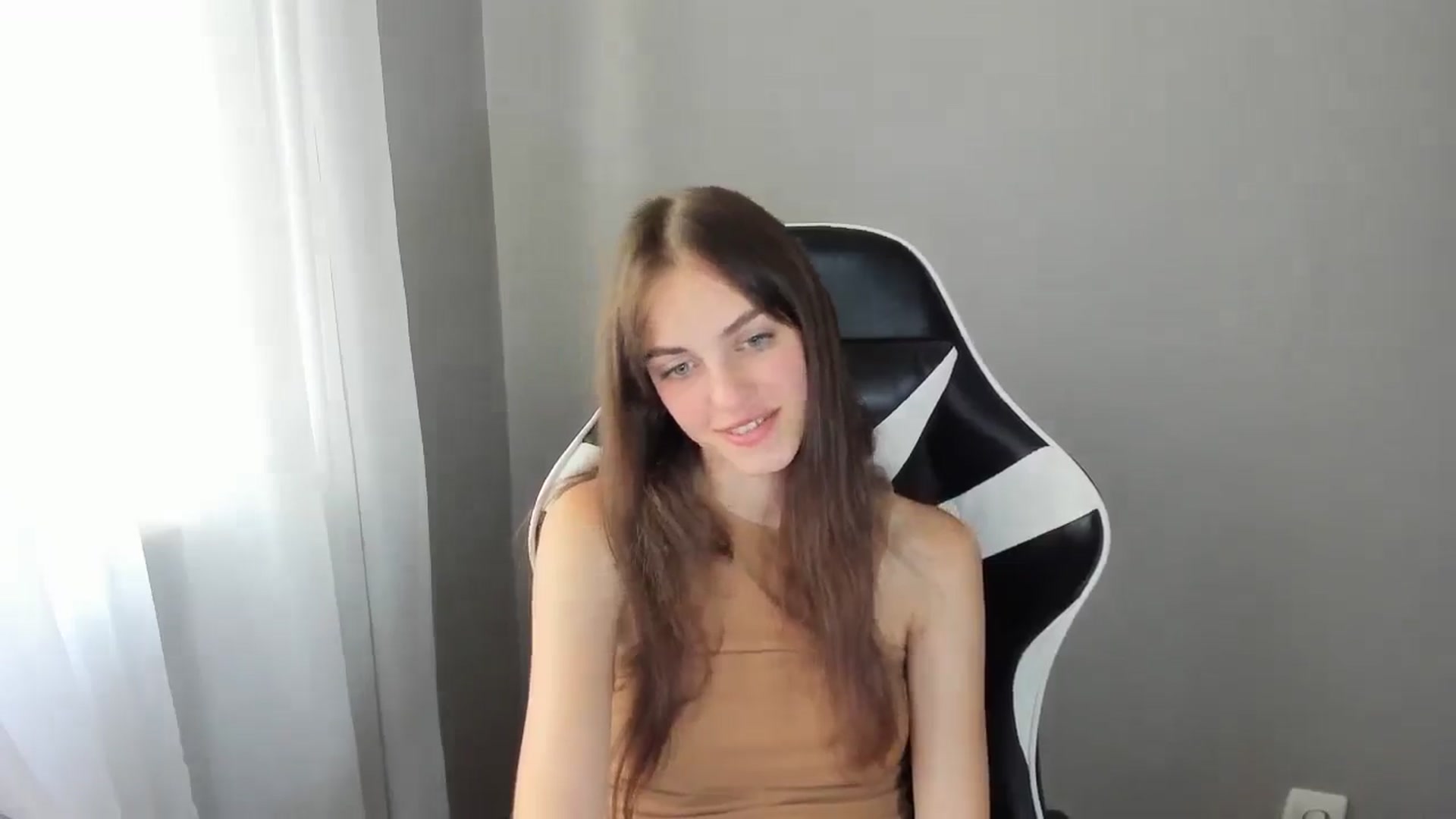 Gallery image thumbnail from Dashamoxy's myfreecams stream on, 07/13/2025, 13:11 image 12 of 20