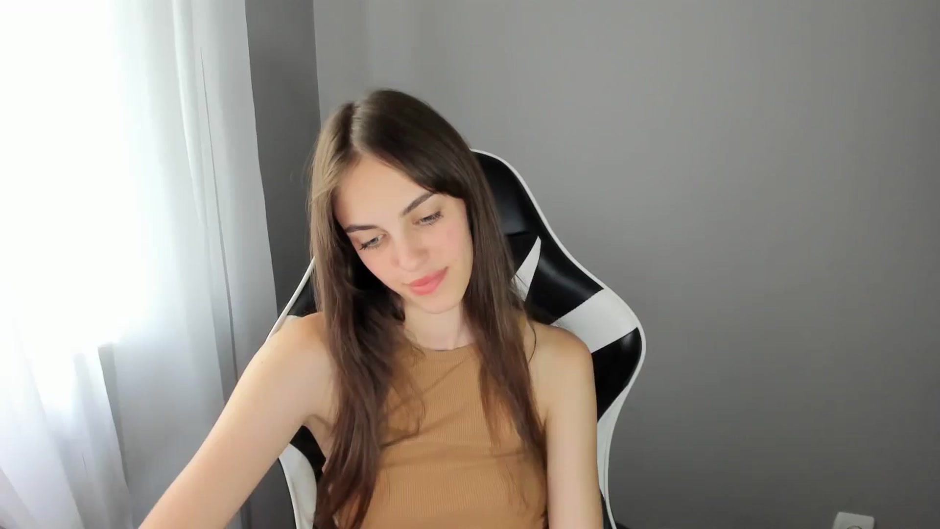 Gallery image thumbnail from Dashamoxy's myfreecams stream on, 07/13/2025, 14:31 image 1 of 20
