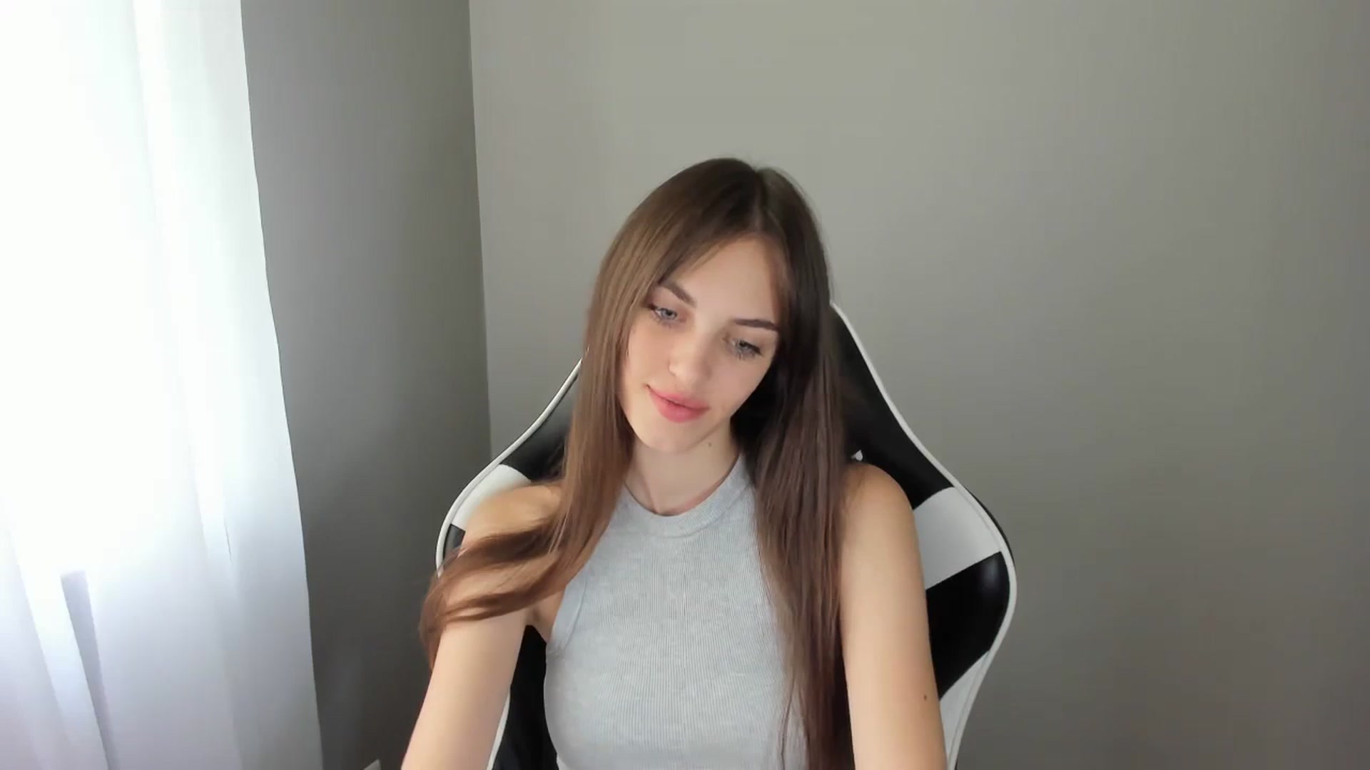 Gallery image thumbnail from Dashamoxy's myfreecams stream on, 07/17/2025, 12:20 image 3 of 20