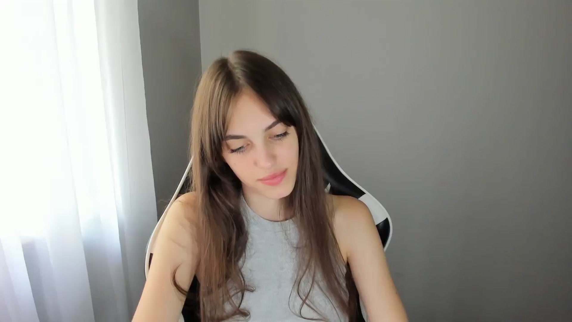 Gallery image thumbnail from Dashamoxy's myfreecams stream on, 07/17/2025, 13:15 image 7 of 20