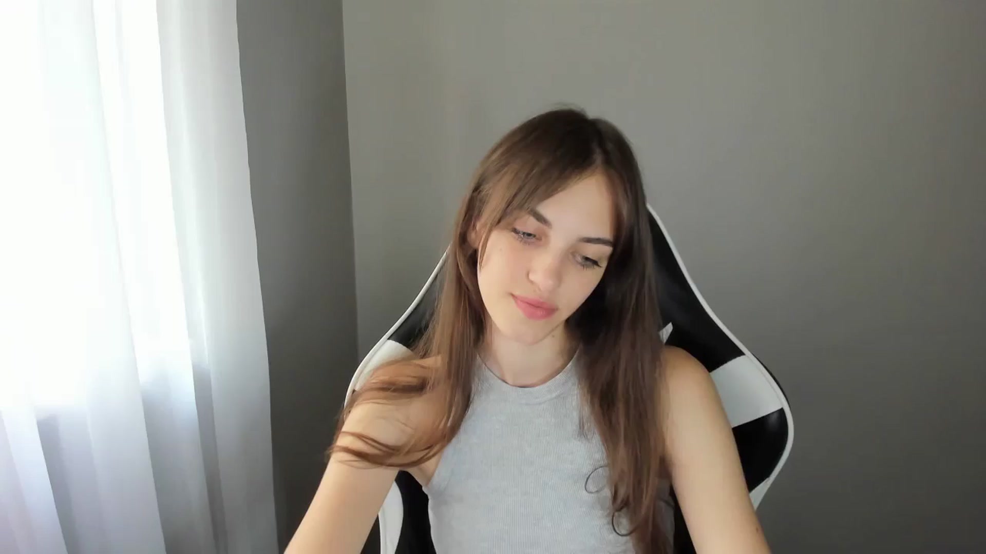 Gallery image thumbnail from Dashamoxy's myfreecams stream on, 07/17/2025, 13:15 image 1 of 20