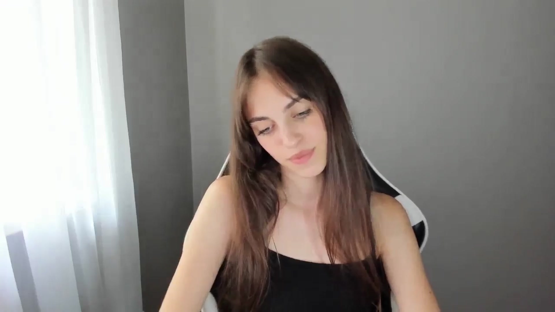 Gallery image thumbnail from Dashamoxy's myfreecams stream on, 07/18/2025, 12:31 image 13 of 20