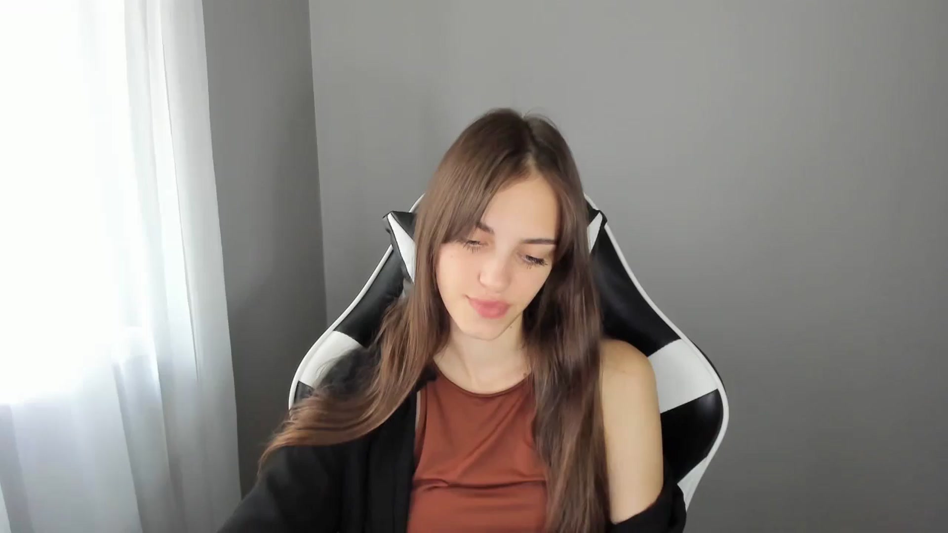 Gallery image thumbnail from Dashamoxy's myfreecams stream on, 07/23/2025, 11:52 image 14 of 20