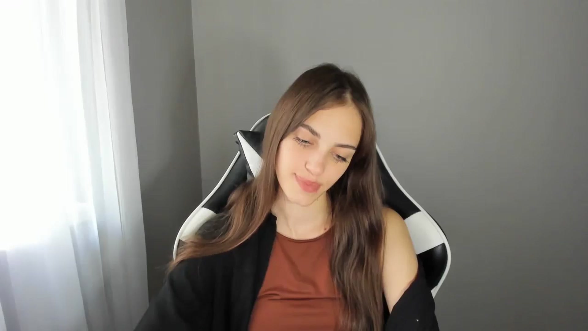 Gallery image thumbnail from Dashamoxy's myfreecams stream on, 07/23/2025, 11:52 image 9 of 20