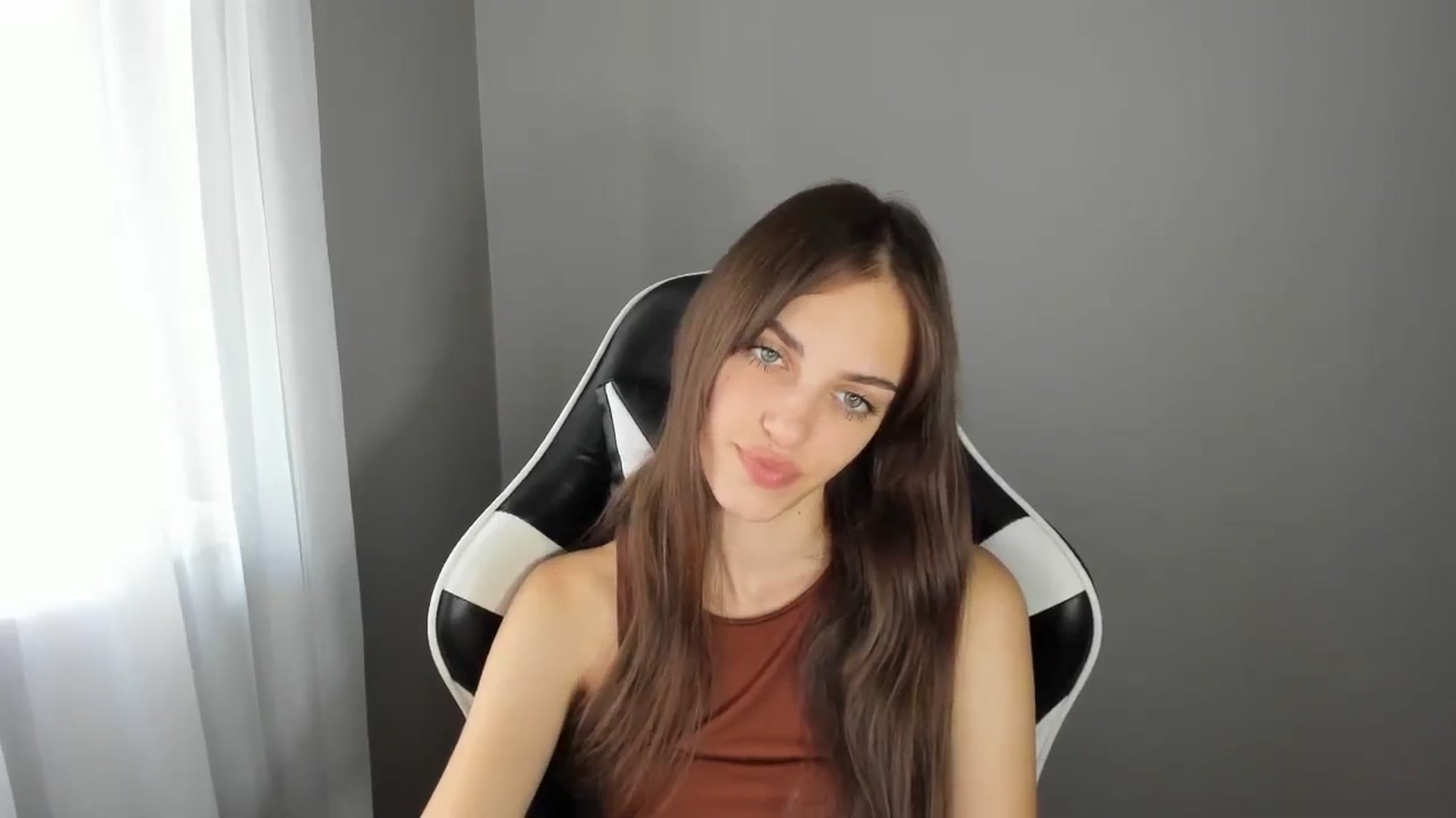 Gallery image thumbnail from Dashamoxy's myfreecams stream on, 07/23/2025, 11:52 image 16 of 20