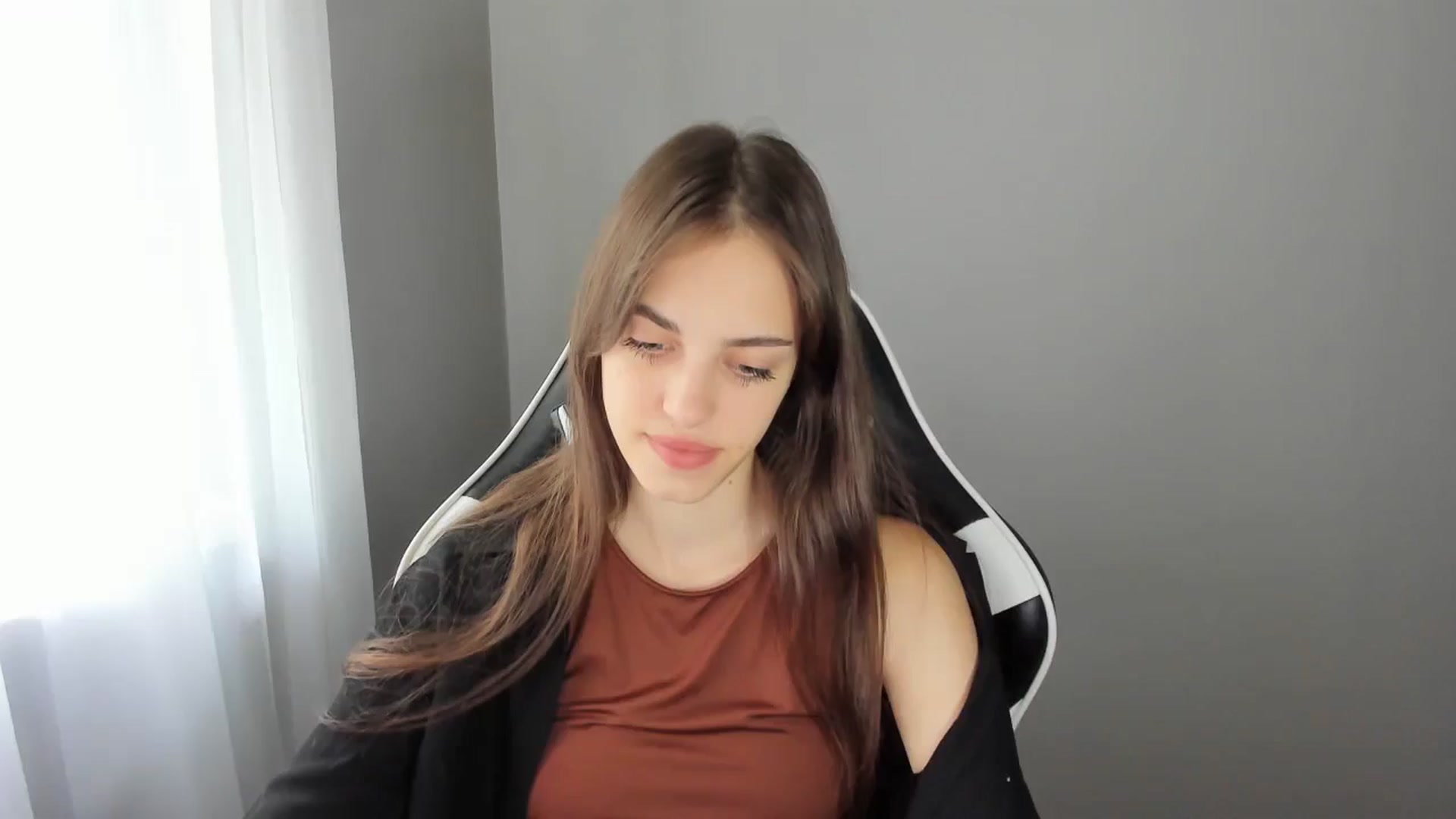 Gallery image thumbnail from Dashamoxy's myfreecams stream on, 07/23/2025, 11:52 image 1 of 20