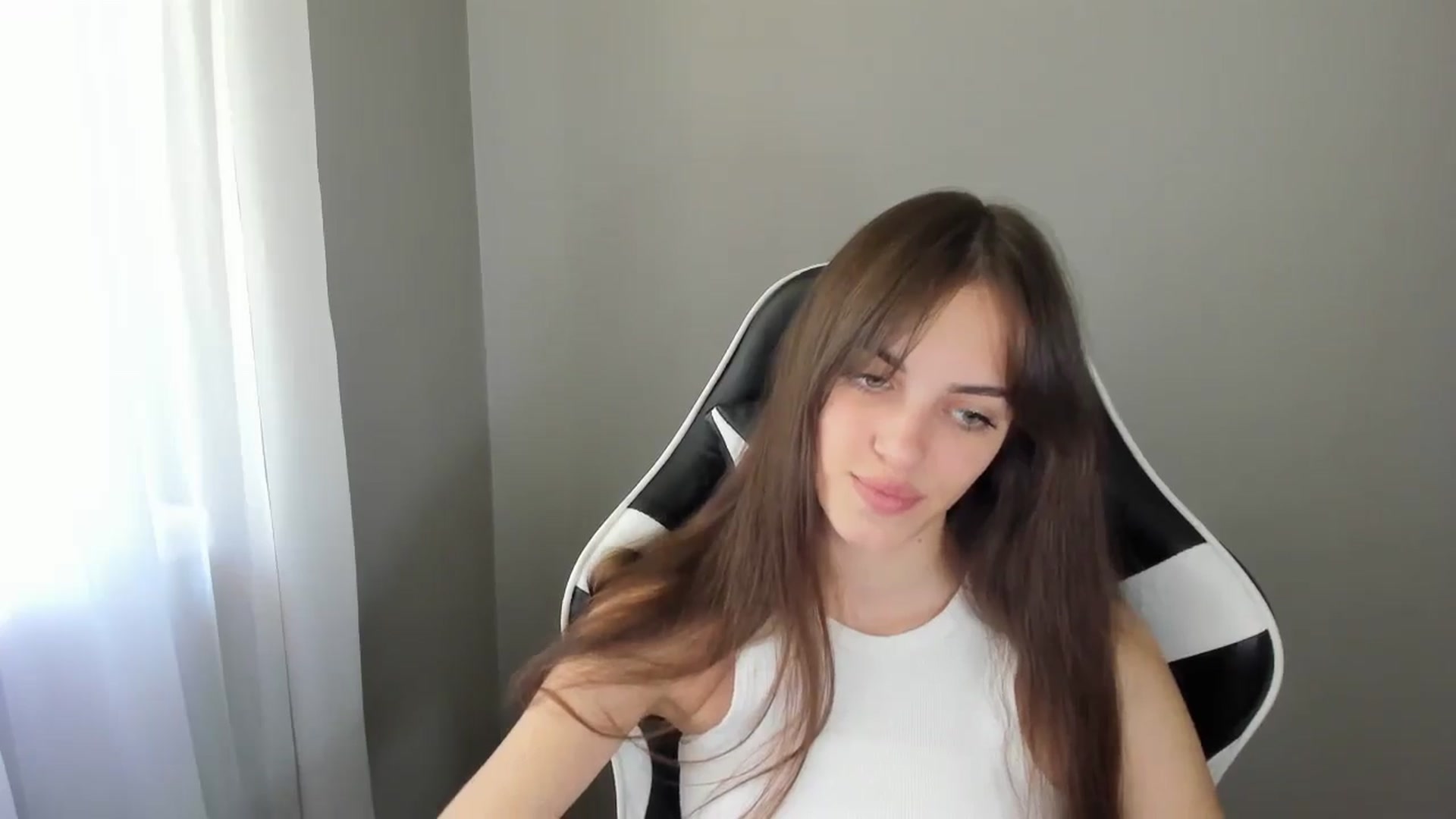 Gallery image thumbnail from Dashamoxy's myfreecams stream on, 07/24/2025, 09:11 image 19 of 20