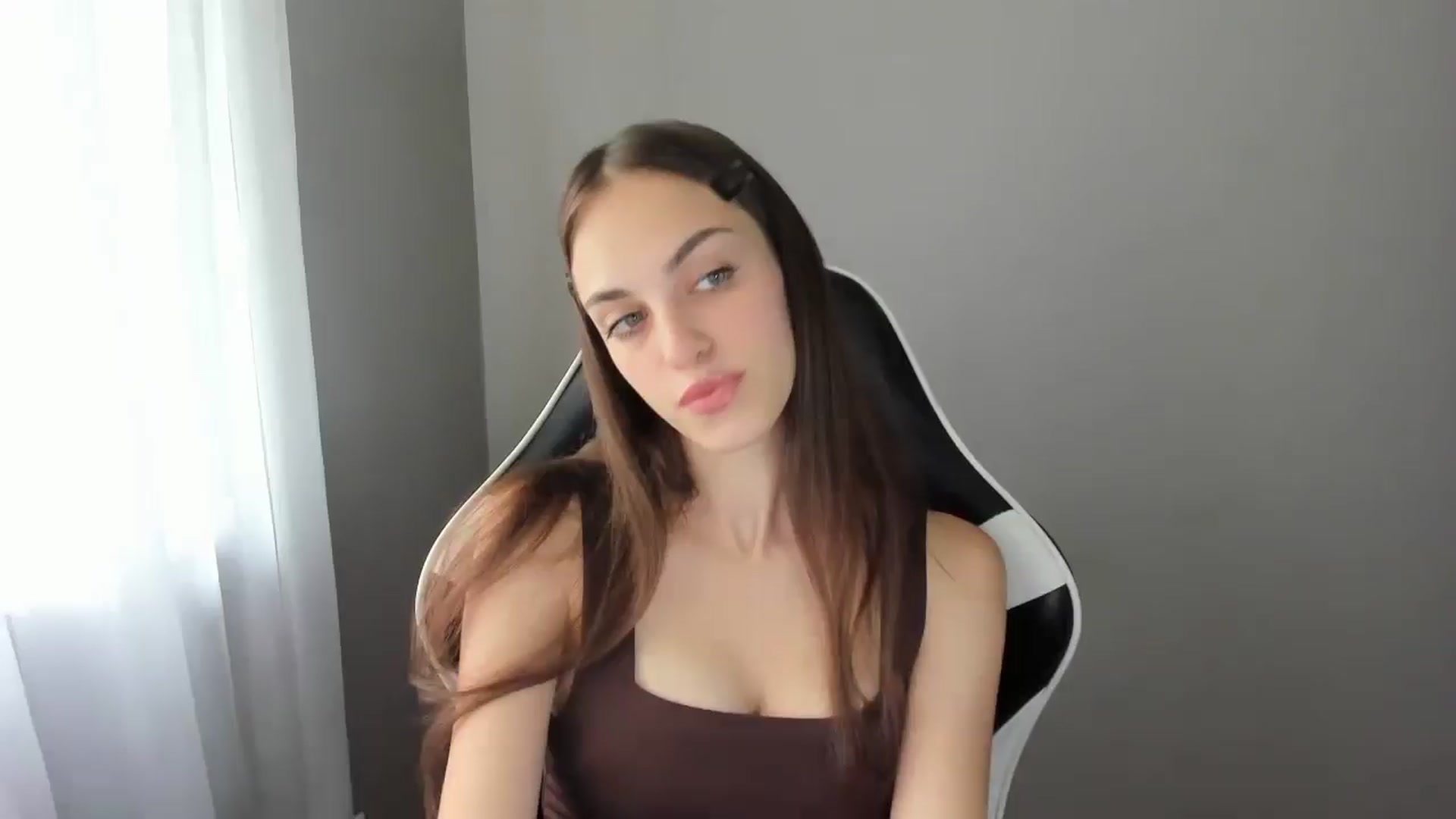 Gallery image thumbnail from Dashamoxy's myfreecams stream on, 07/26/2025, 10:22 image 3 of 20