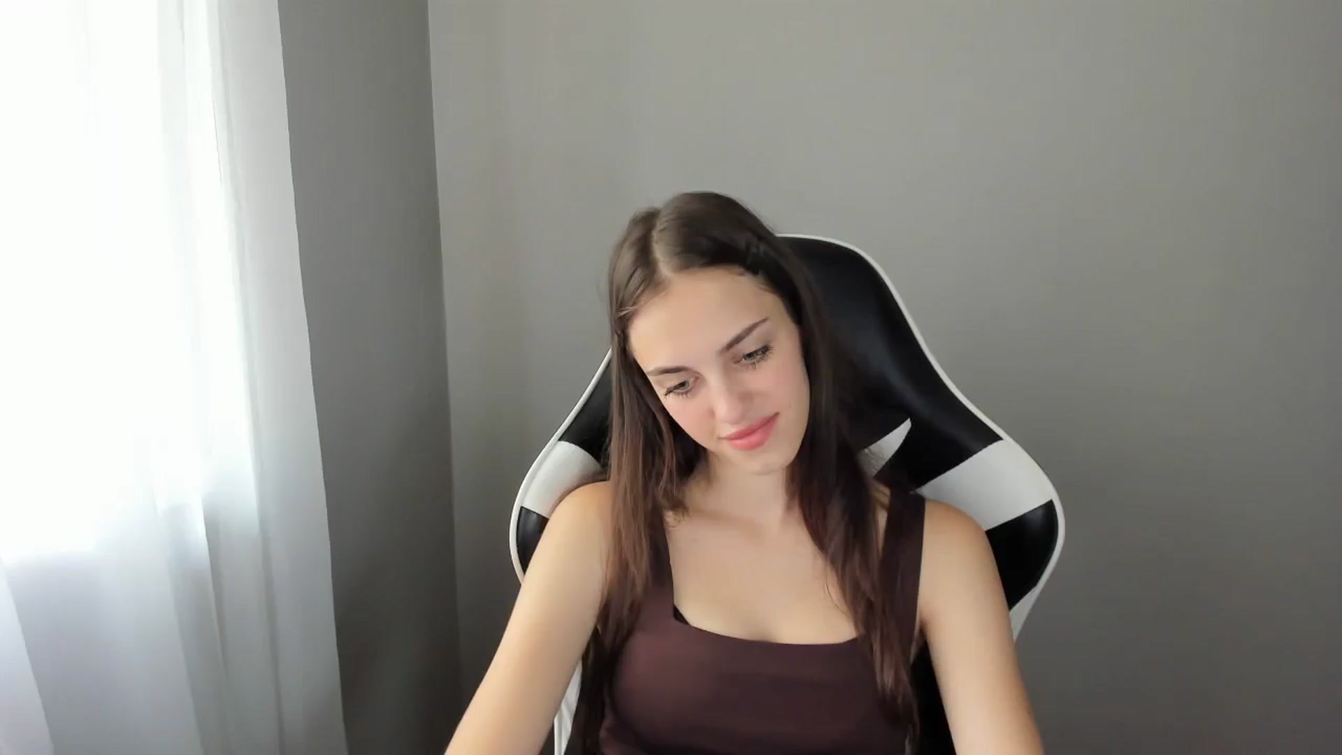 Gallery image thumbnail from Dashamoxy's myfreecams stream on, 07/26/2025, 11:52 image 19 of 20