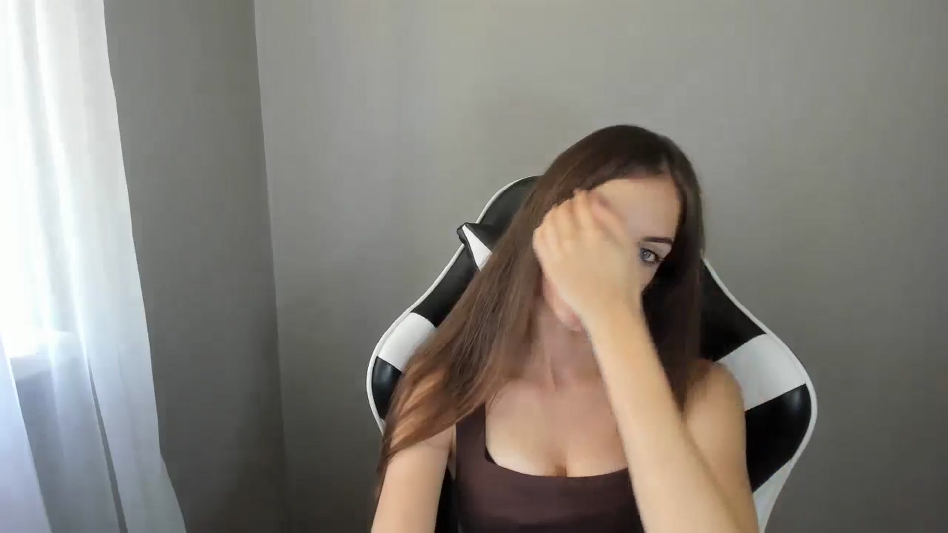 Gallery image thumbnail from Dashamoxy's myfreecams stream on, 08/09/2025, 10:54 image 18 of 20