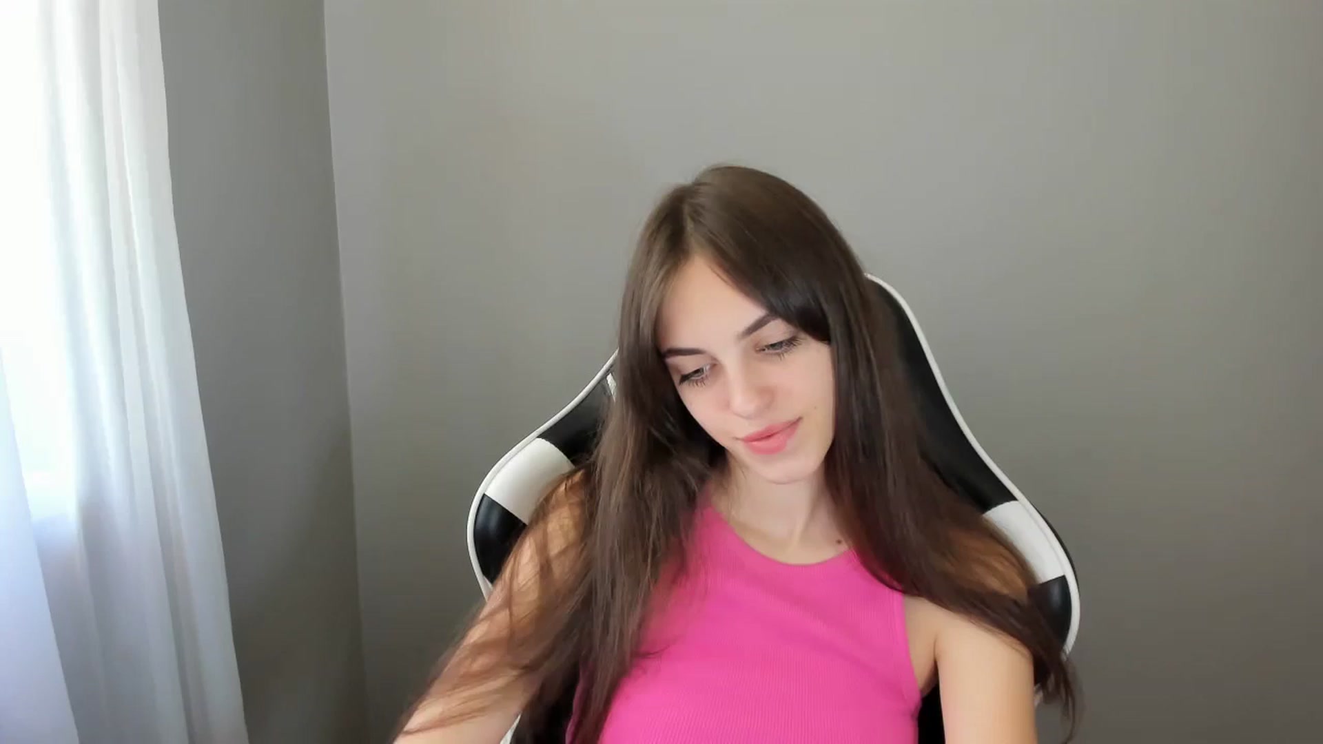Gallery image thumbnail from Dashamoxy's myfreecams stream on, 08/15/2025, 09:39 image 7 of 20