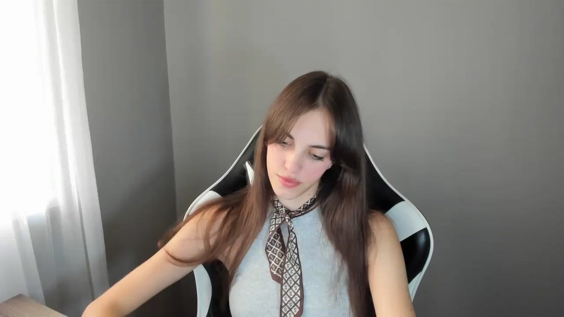 Gallery image thumbnail from Dashamoxy's myfreecams stream on, 08/20/2025, 16:33 image 5 of 20