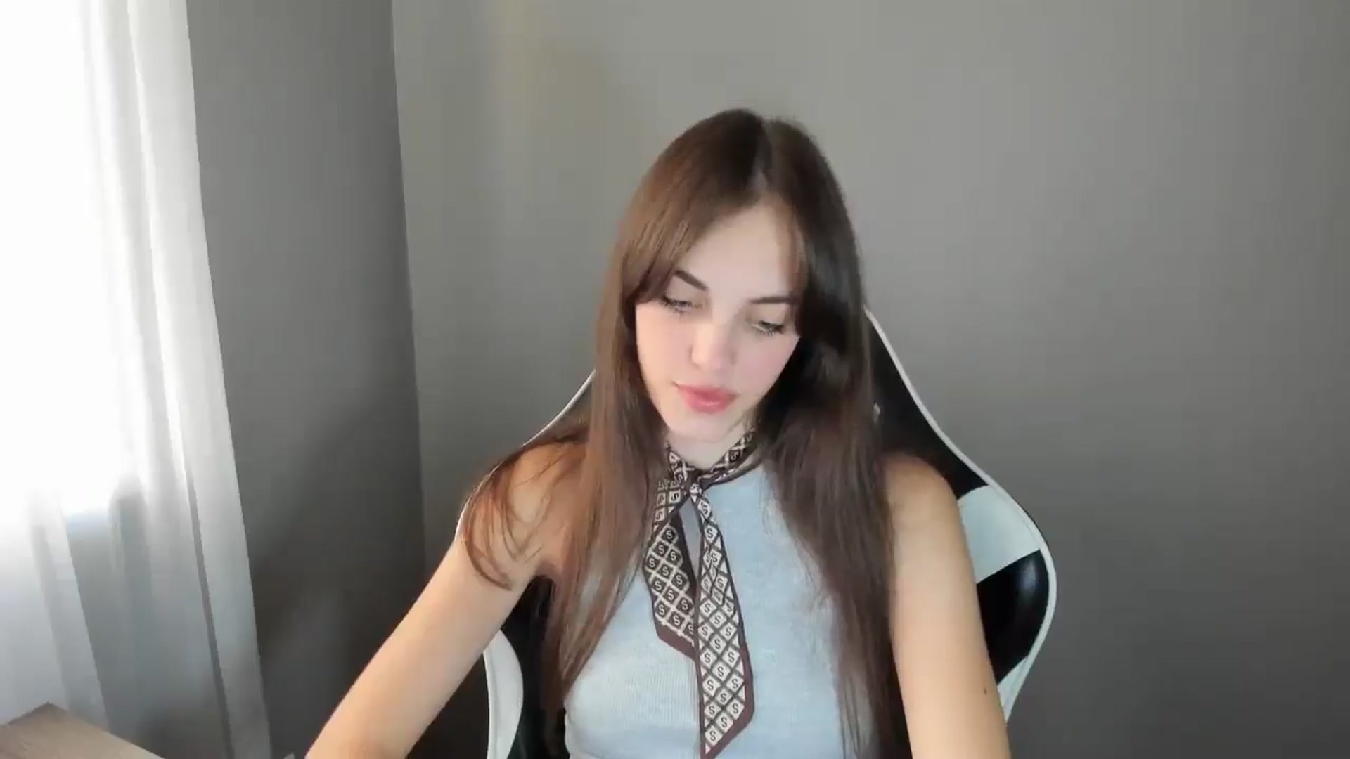 Gallery image thumbnail from Dashamoxy's myfreecams stream on, 08/20/2025, 16:33 image 6 of 20