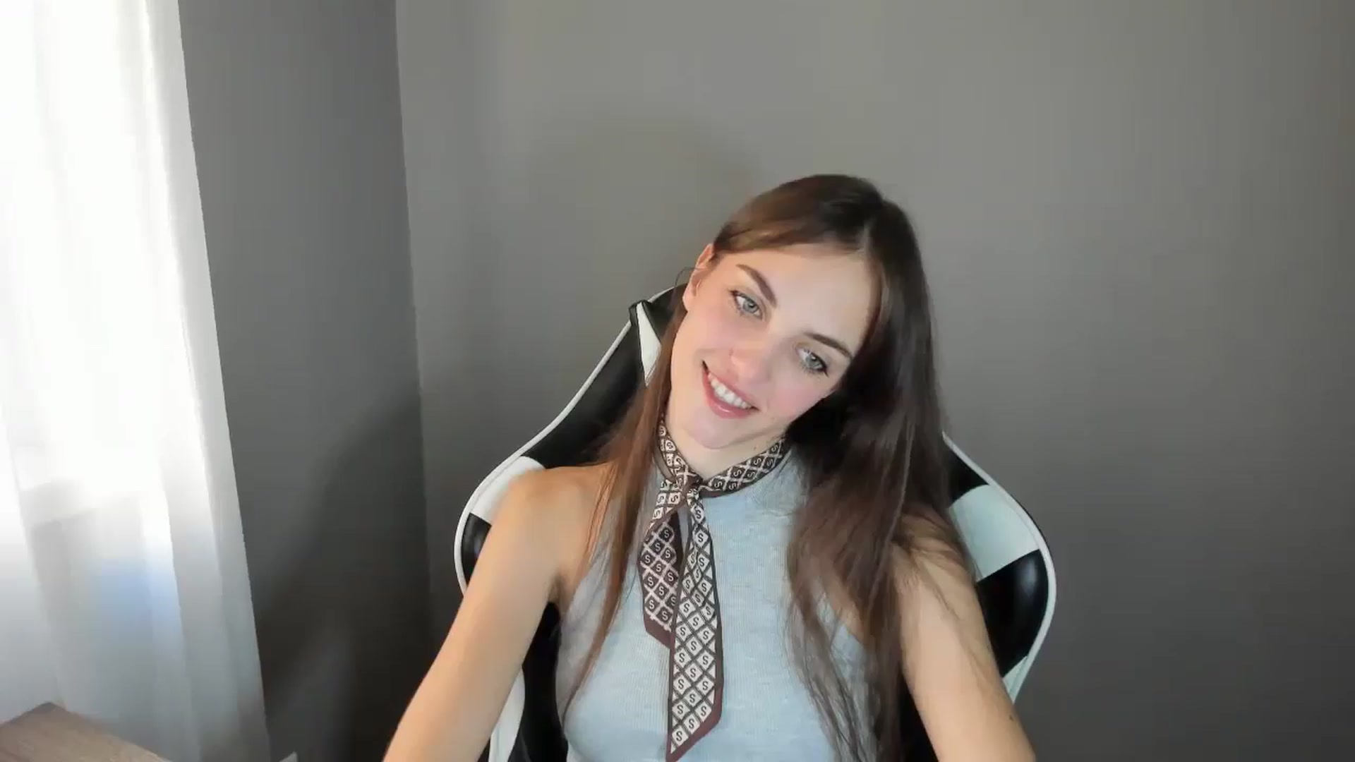 Gallery image thumbnail from Dashamoxy's myfreecams stream on, 08/20/2025, 16:33 image 11 of 20