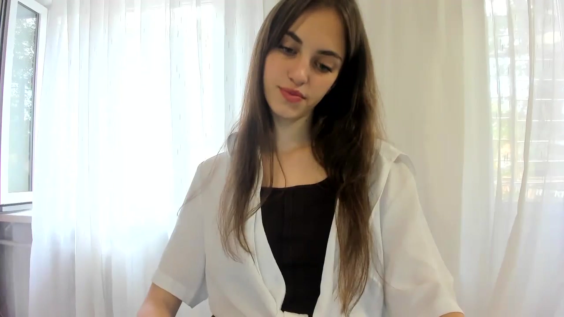 Gallery image thumbnail from Dashamoxy's myfreecams stream on, 09/01/2025, 10:01 image 13 of 20