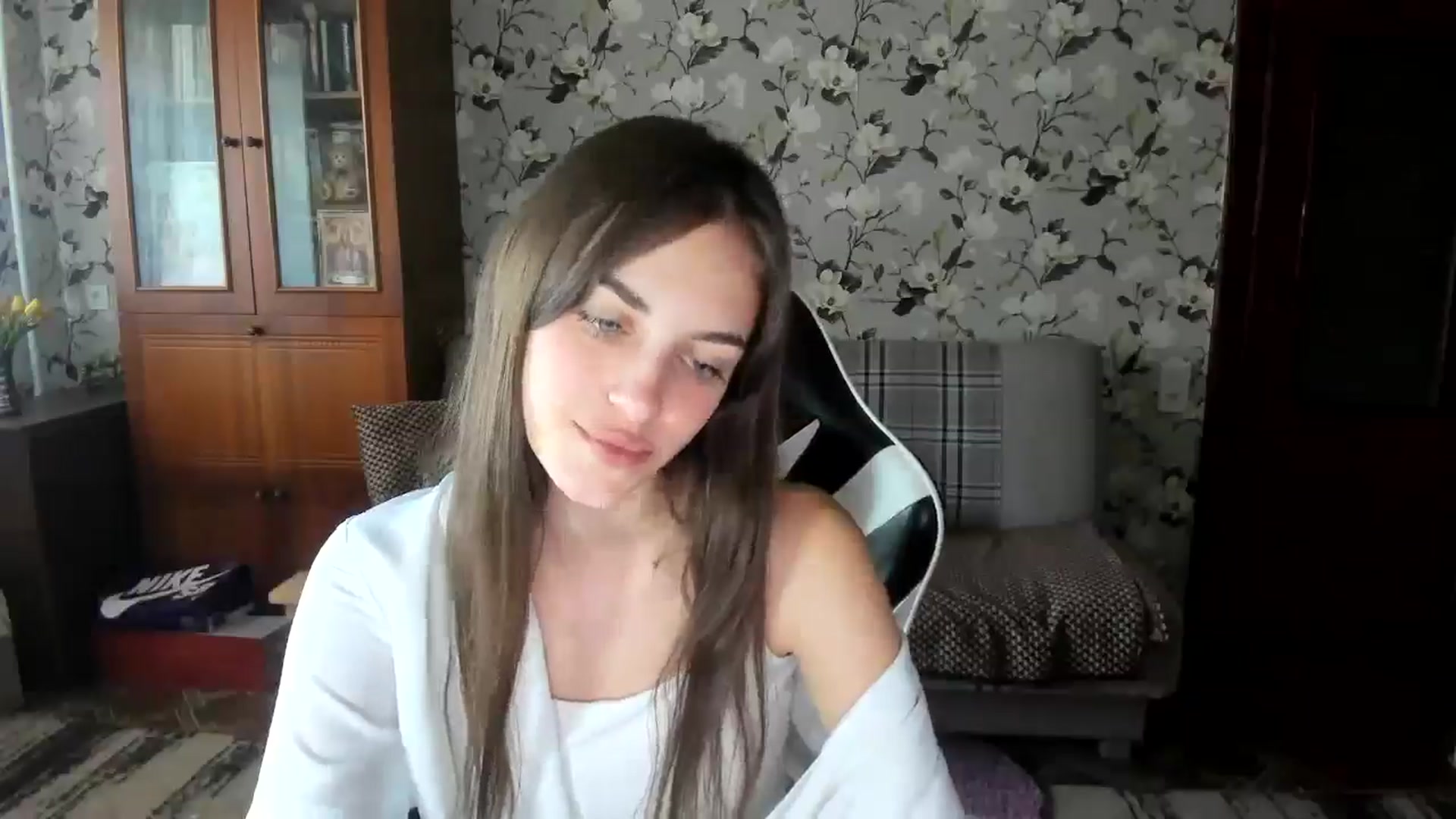 Gallery image thumbnail from Dashamoxy's myfreecams stream on, 09/07/2025, 11:31 image 17 of 20