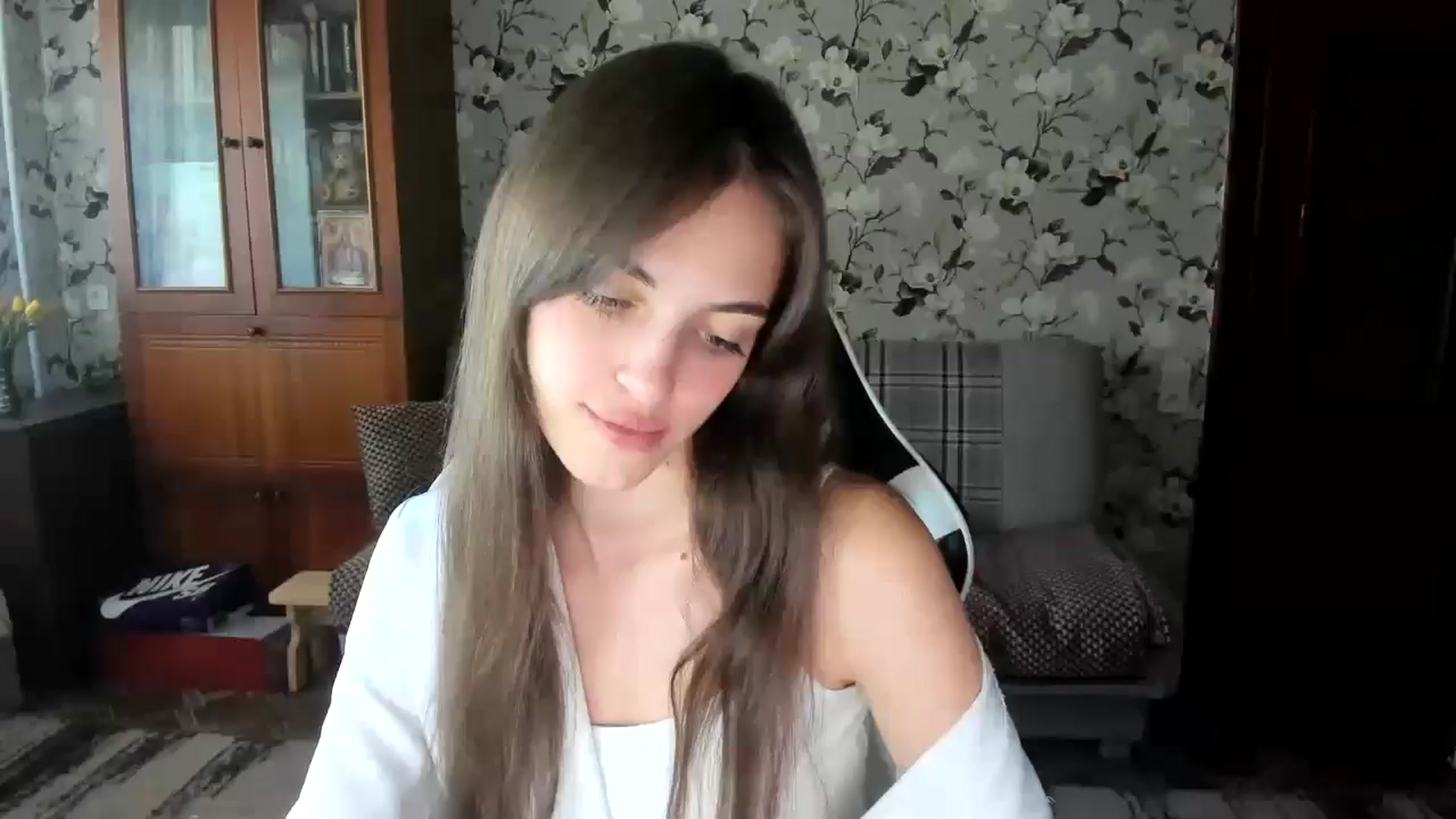 Gallery image thumbnail from Dashamoxy's myfreecams stream on, 09/07/2025, 12:12 image 9 of 20