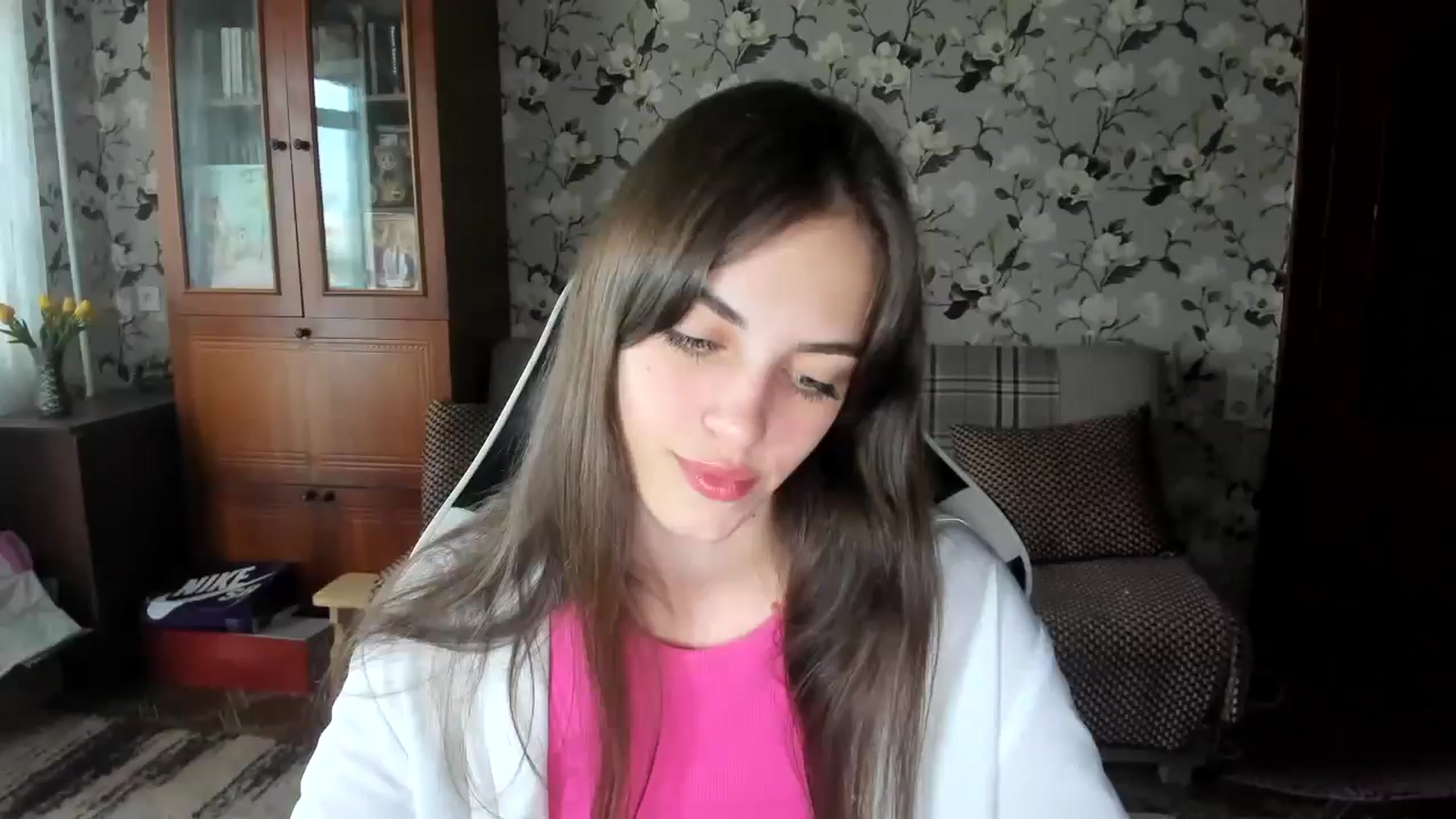 Gallery image thumbnail from Dashamoxy's myfreecams stream on, 09/08/2025, 13:22 image 8 of 20
