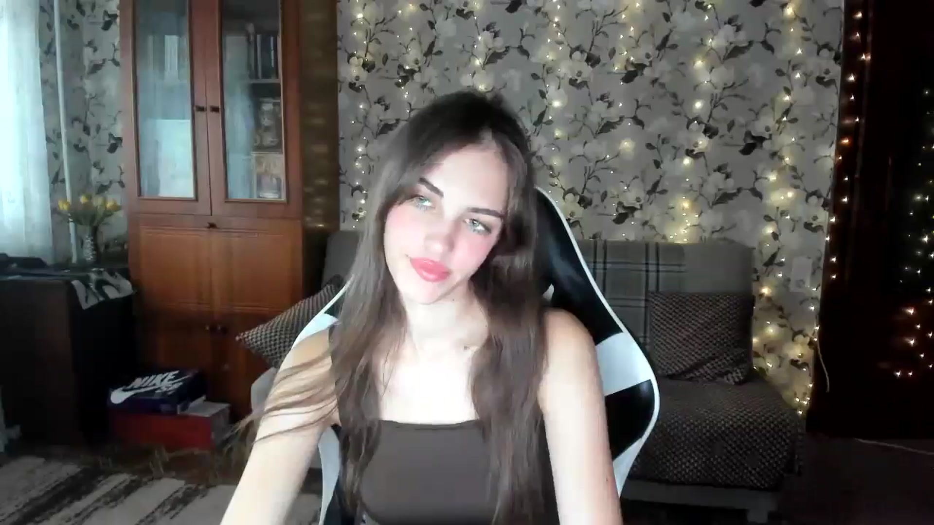 Gallery image thumbnail from Dashamoxy's myfreecams stream on, 09/09/2025, 14:54 image 10 of 20