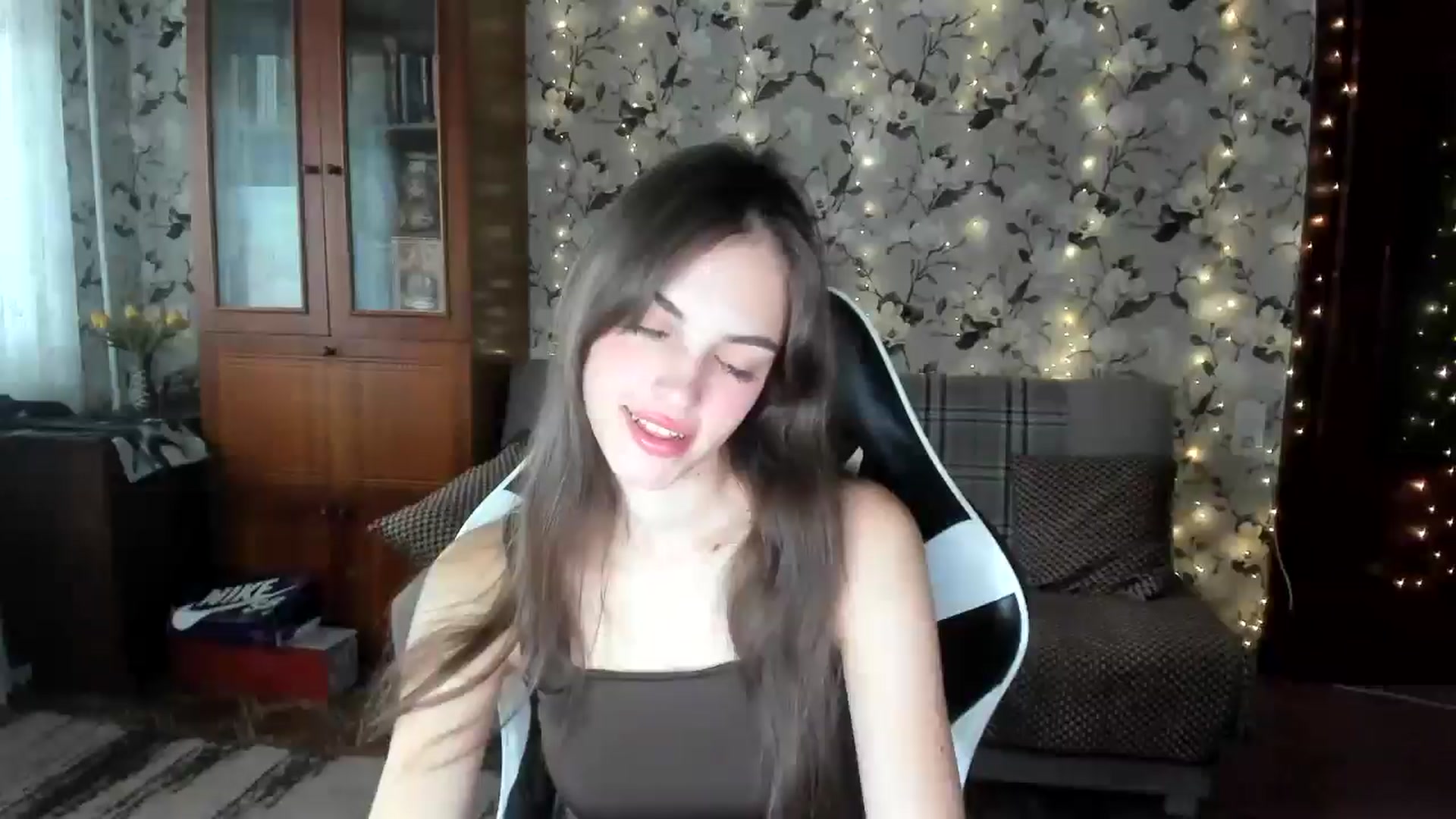 Gallery image thumbnail from Dashamoxy's myfreecams stream on, 09/09/2025, 14:54 image 14 of 20