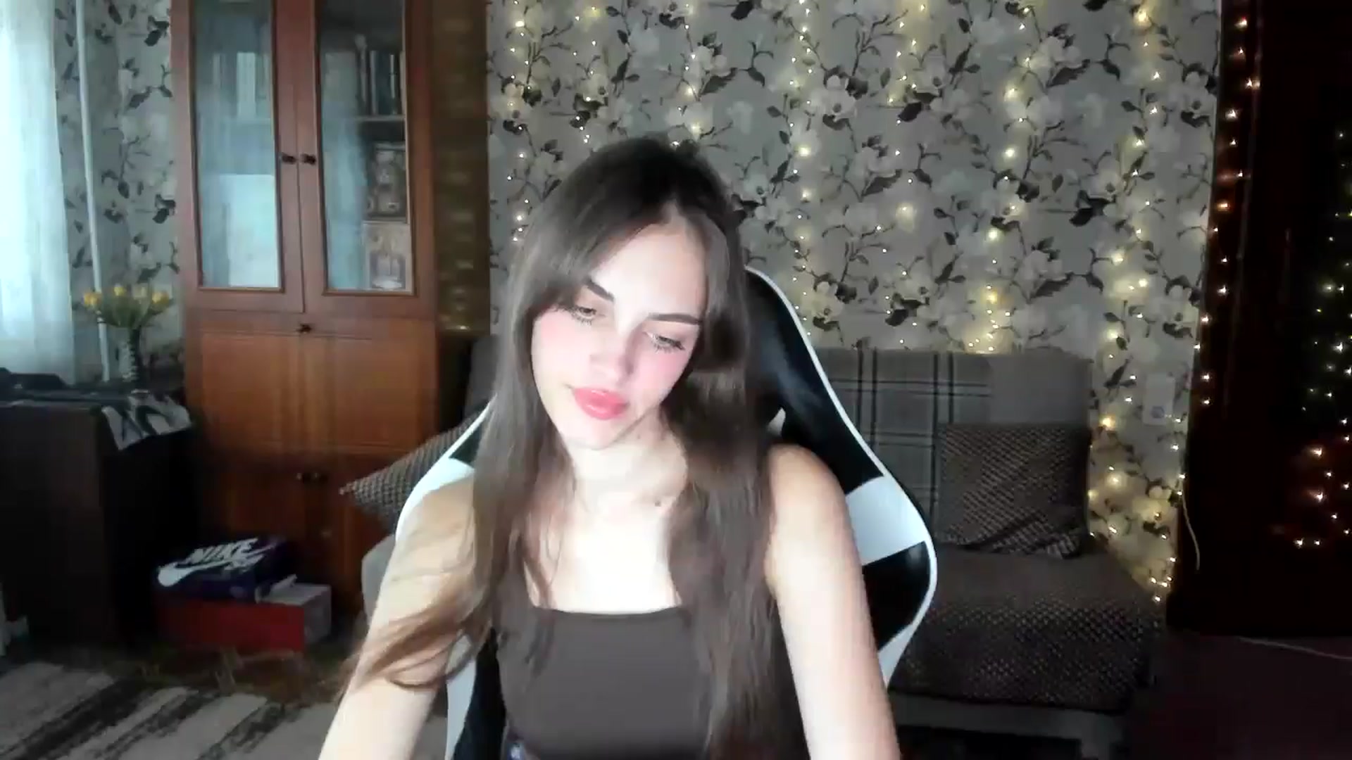 Gallery image thumbnail from Dashamoxy's myfreecams stream on, 09/09/2025, 14:54 image 17 of 20